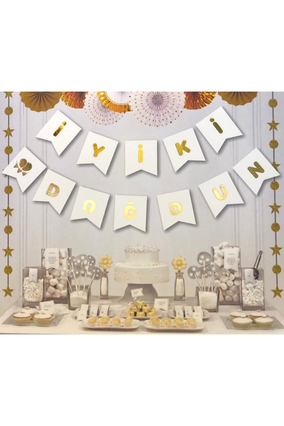 Huzur Party Store Beyaz Üstüne Gold Altın Sarısı Yaldızlı Iyiki Doğdun Yazılı Doğum Günü Partisi Karton Yazı Banner