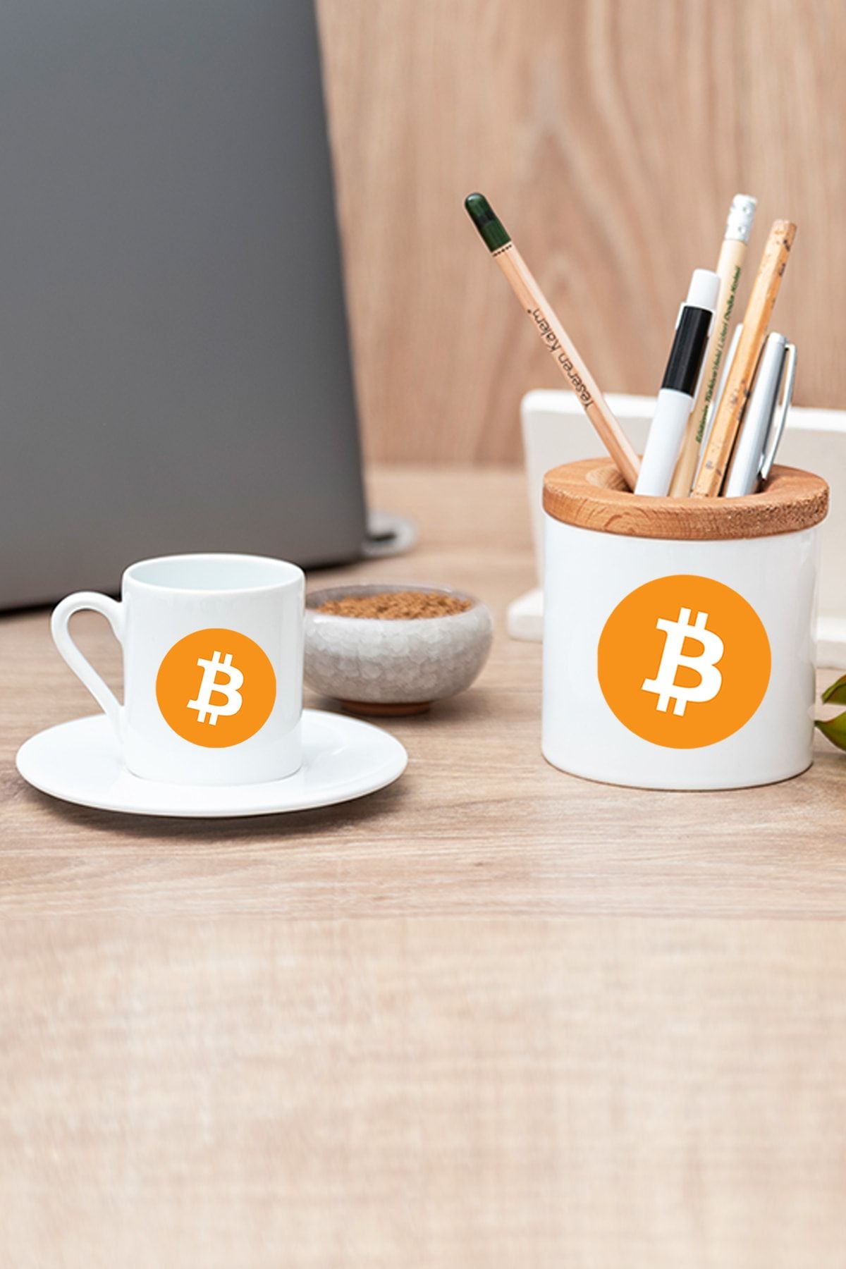 Procity Btc Bitcoin Coin Logolu Beyaz Türk Kahvesi Fincanı Ve Kalemlik