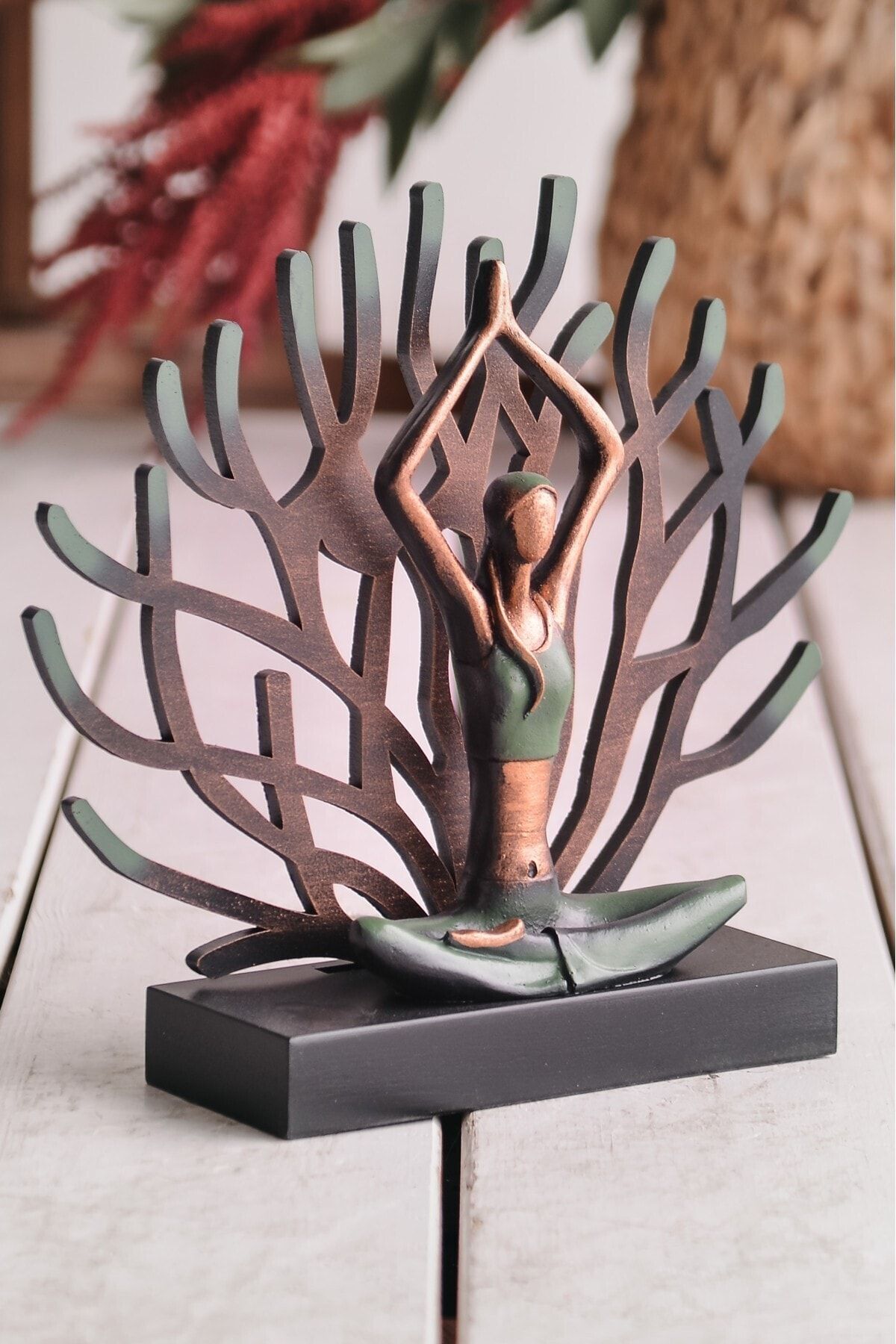 Gift Garden Yoga Yapan Kadın Mercan Yeşil ( Özel Tasarım )