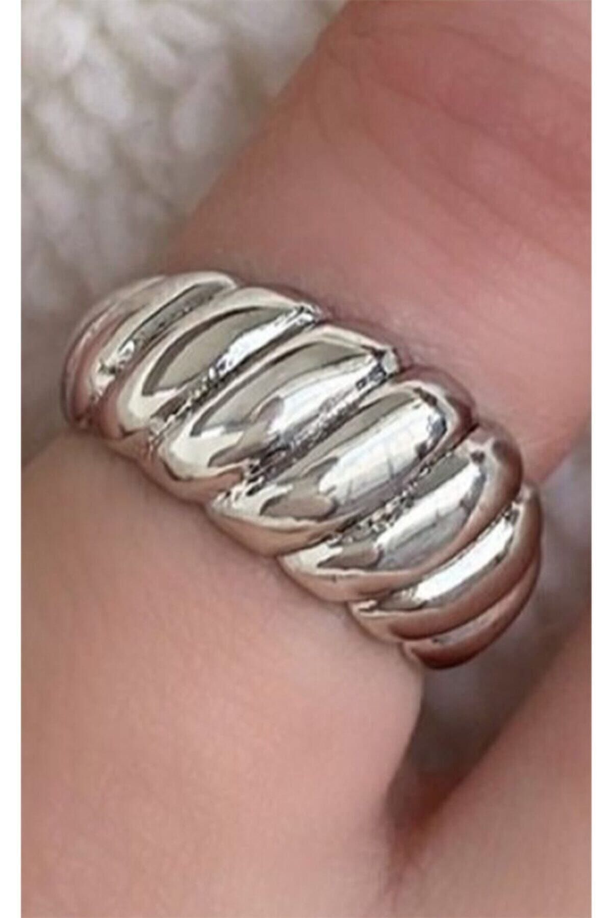 The Y Jewelry Gümüş Renk Metal Ayarlanabilir Burgu Yüzük