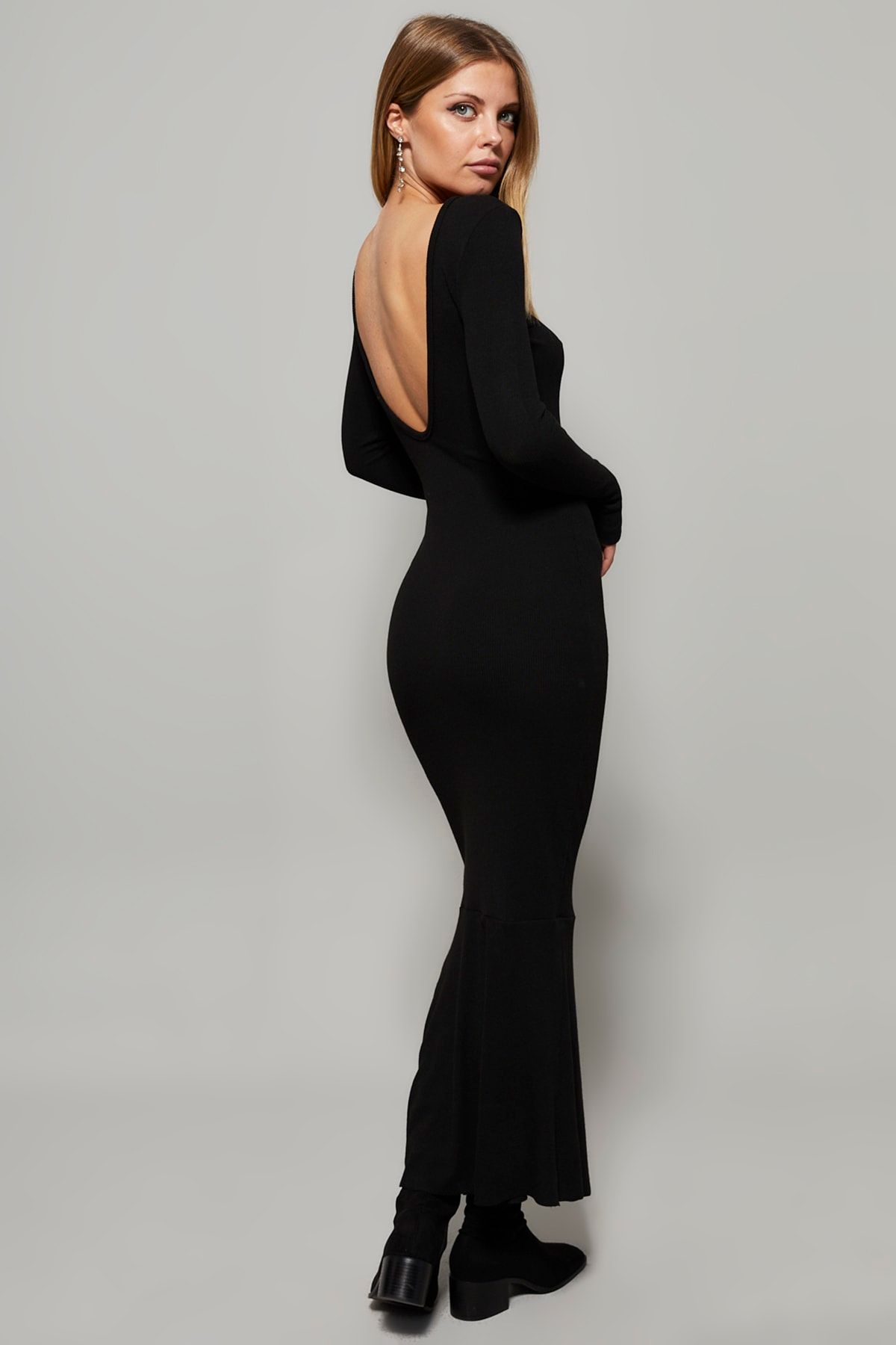 Cool & Sexy Kadın Siyah U Yaka Maxi Elbise EY1129