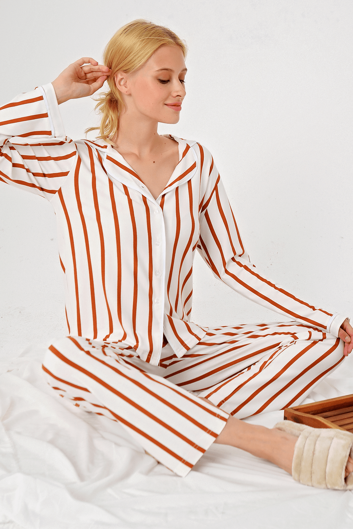 Trend Alaçatı Stili Kadın Tarçın Çizgili Gömlek Yaka Pijama Takım ALC-X5154