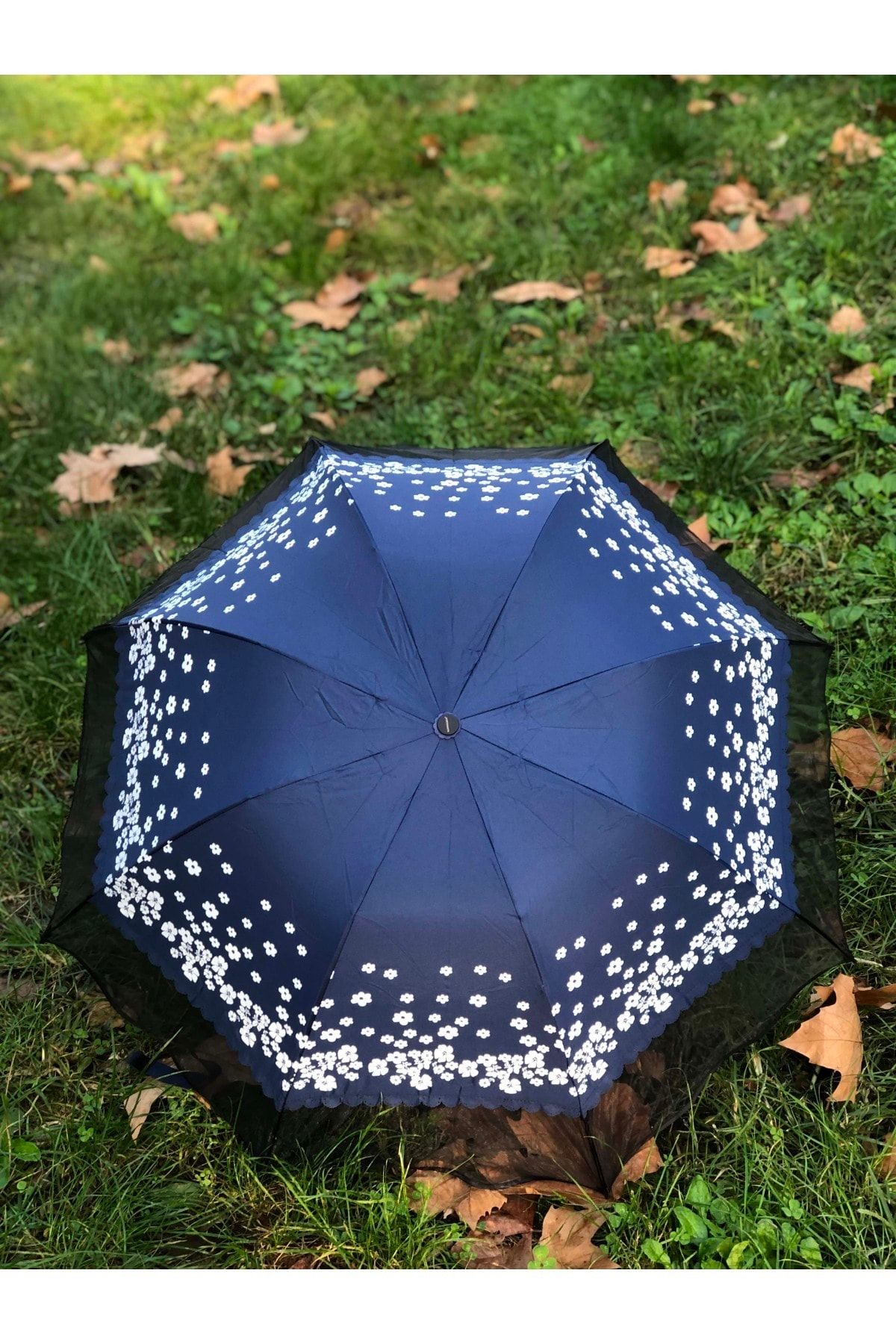 Rainwalker Rüzgarda Kırılmayan Kenarı Tüllü Papatya Desenli Mavi Kadın Şemsiye