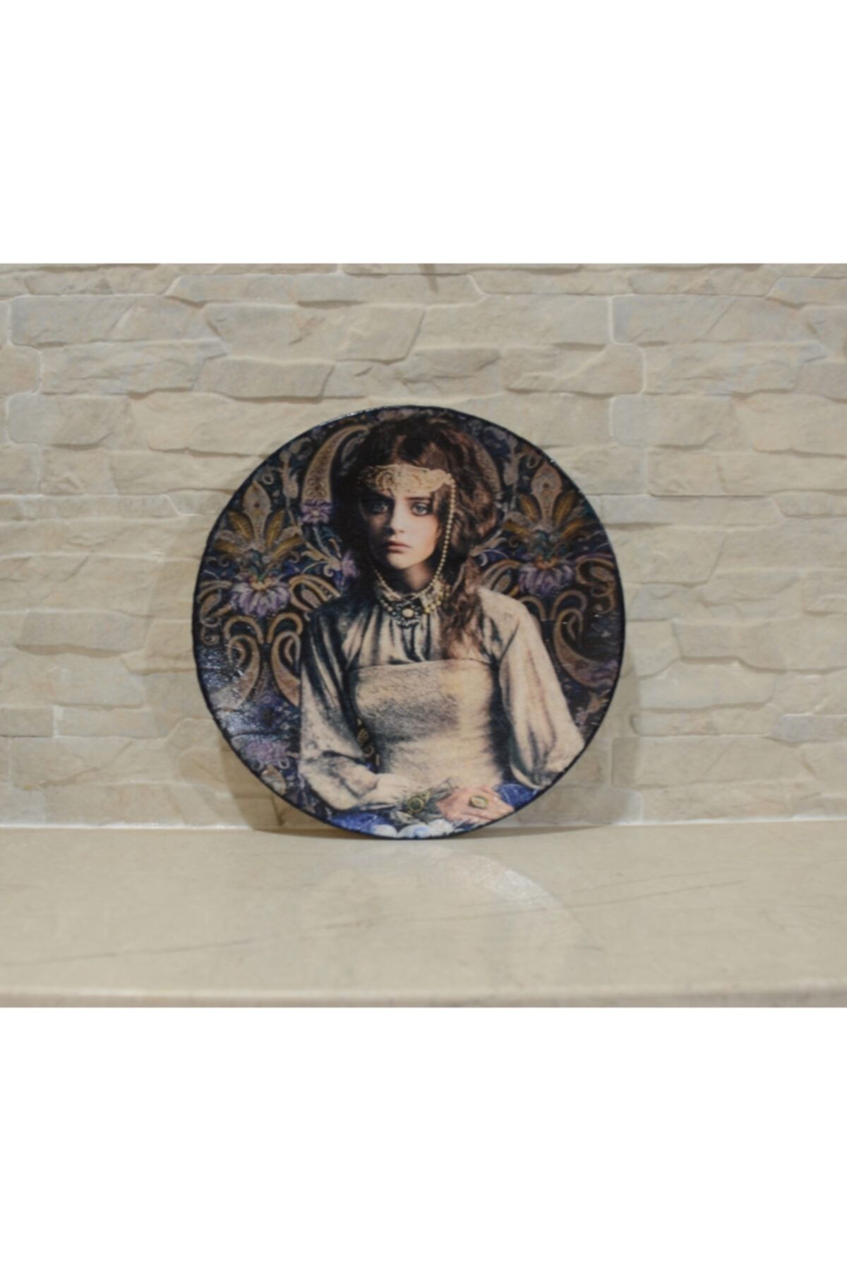 ekinoksart Kraliyet Kadını Dekoratif Porselen Tabak 25 Cm Çap- Sabit Askı Ile