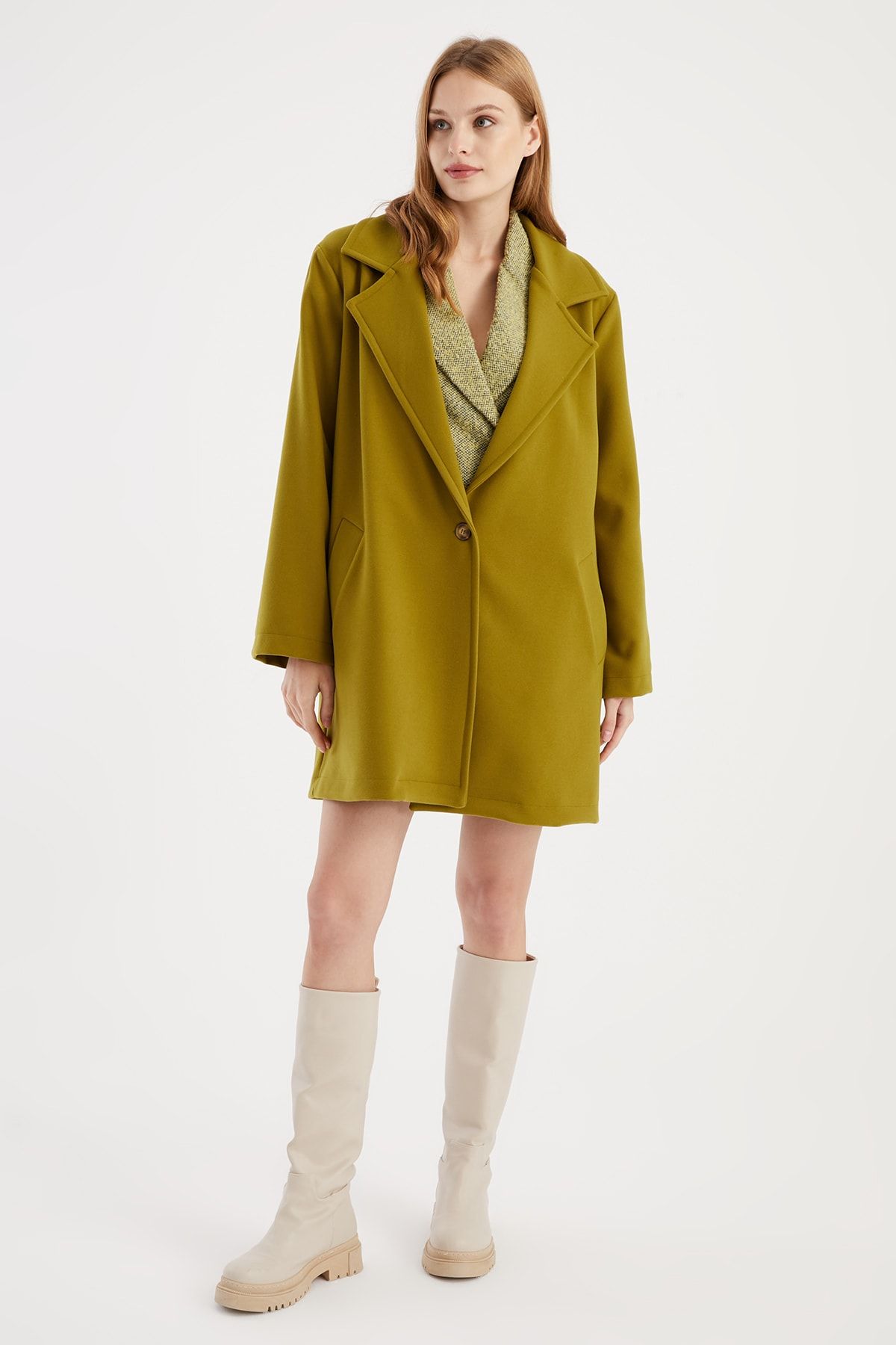 Hanna's Kadın Yeşil Klasik Yakalı Iki Cepli Astarlı Palto