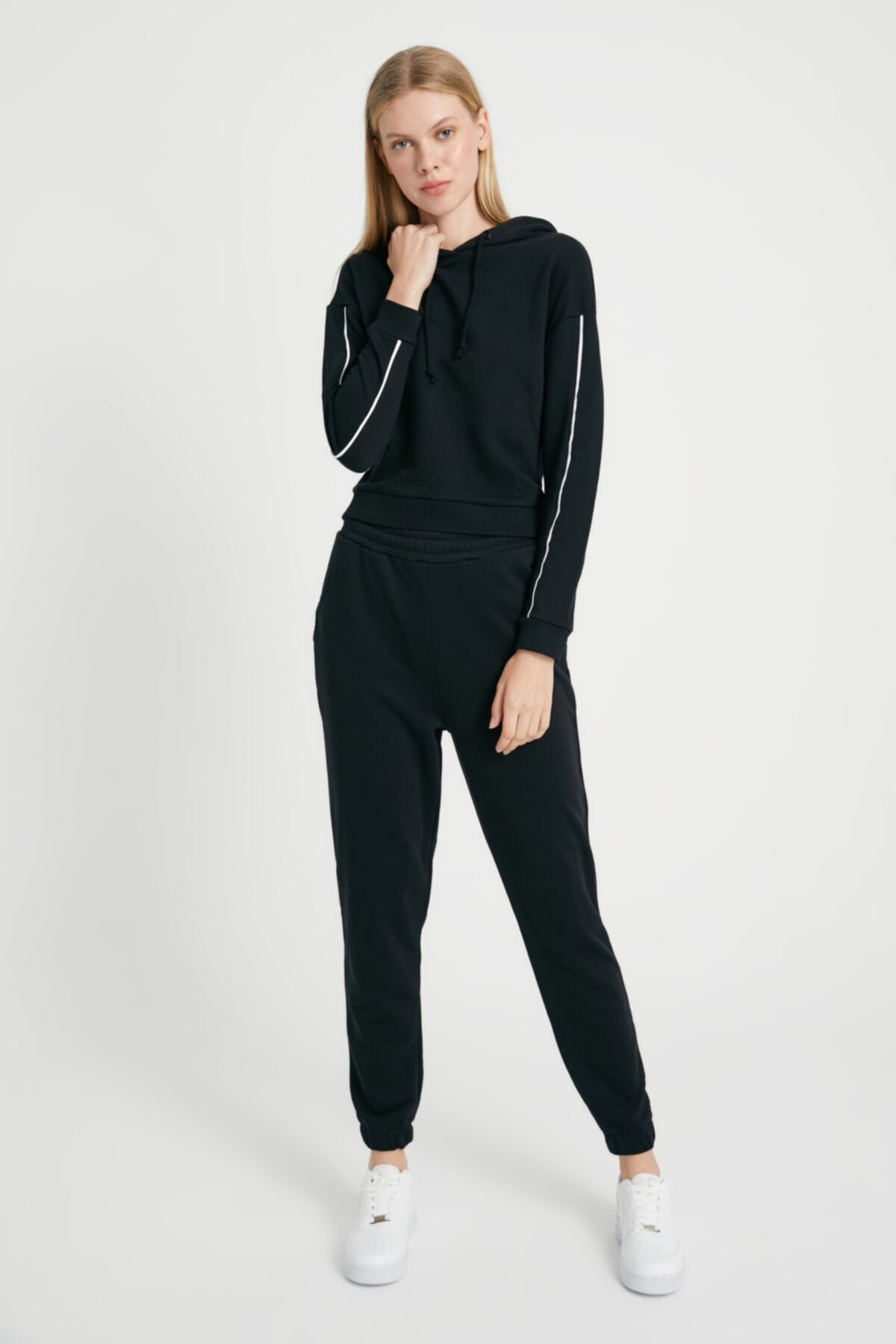 Love My Body Kadın Siyah Beli Lastikli Jogger Eşofman 126L7850000