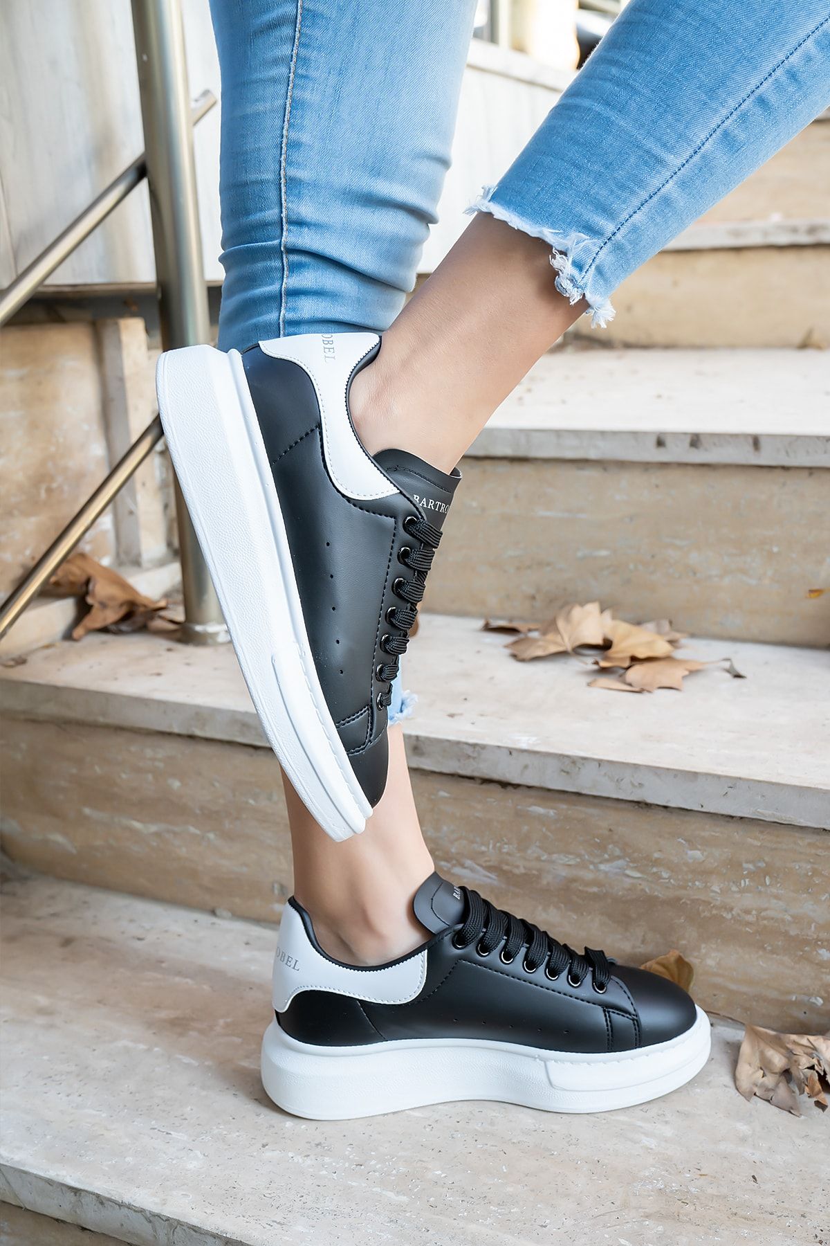 Blyss Unisex Siyah Beyaz Sneaker Kalın Taban Beyaz Spor Ayakkabı