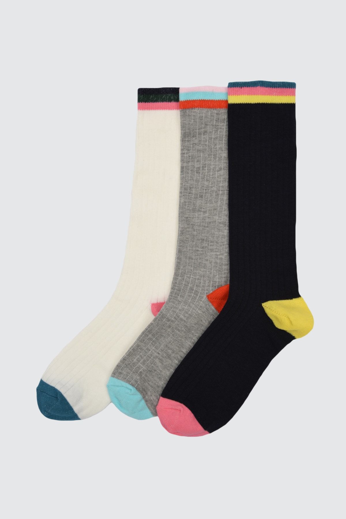 TRENDYOLMİLLA Çok Renkli Çizgili 3'lü Paket Örme Dizaltı Çorap TWOAW21CO0115
