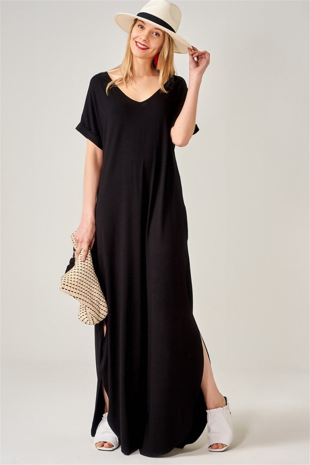 Boutiquen Kadın Siyah Siyah Yanları Yırtmaçlı Uzun Salaş Cepli Elbise 2233