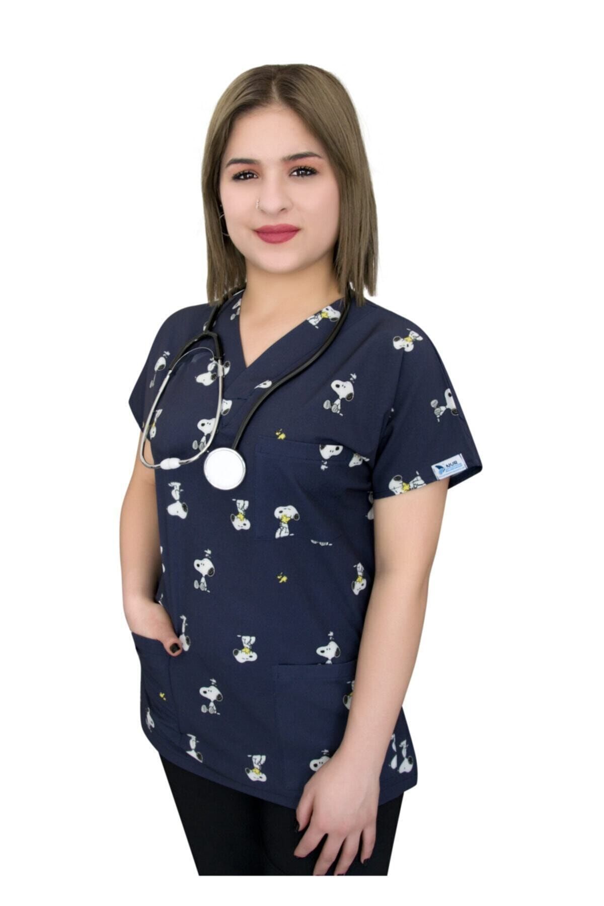 Nur Medikal Giyim Lacivert Snopy Temalı Doktor Hemşire Hastane Cerrahi Üst Forma Greys