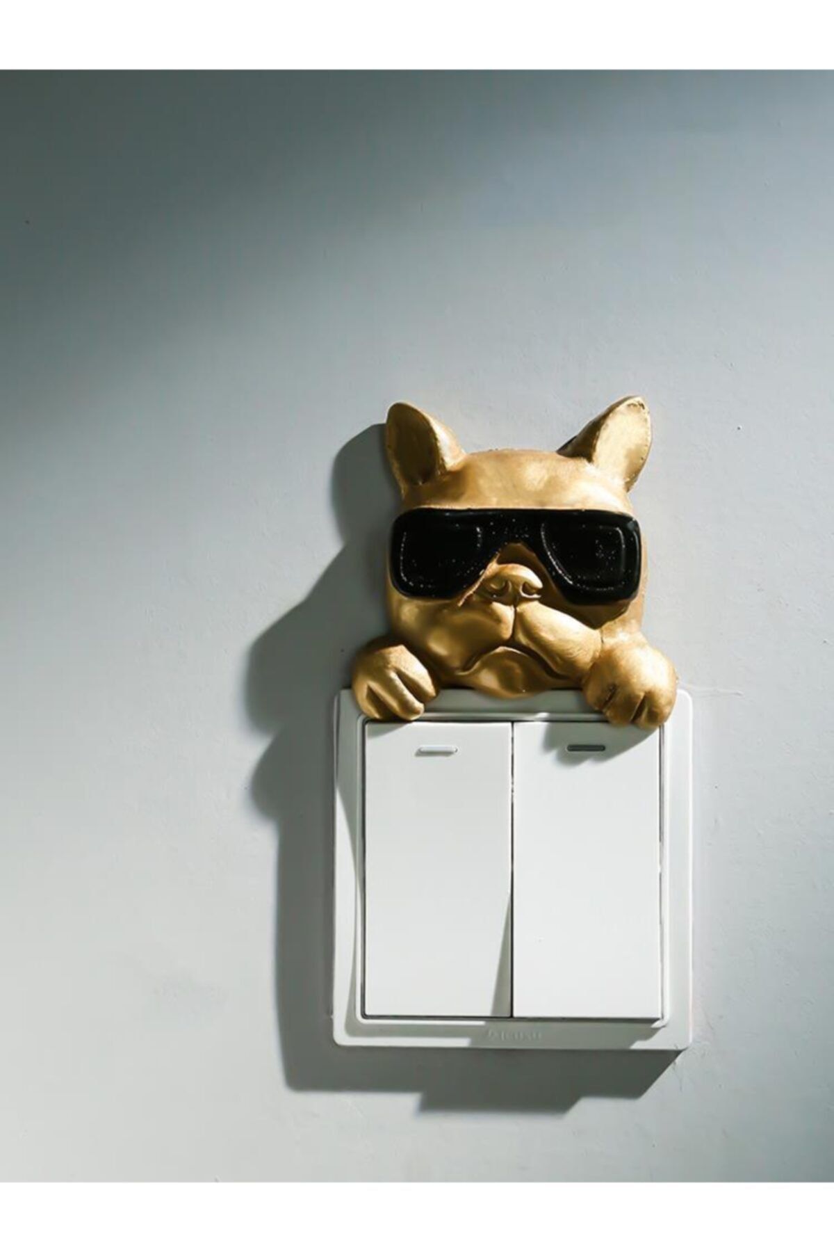 CajuArt Gözlüklü Köpek Kabartma Elektrik Anahtarı Çerçeve Süsü Ev Ofis Duvar Dekor