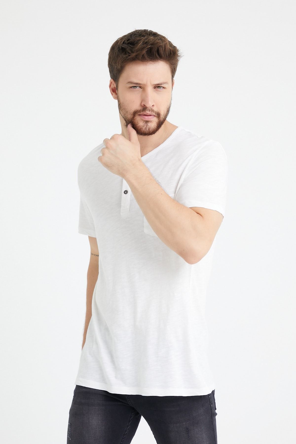 UNV COLLECTION Erkek Düğme Yakalı Parça Boyalı Flamlı Kısa Kollu Salaş Rahat Beyaz T-shirt