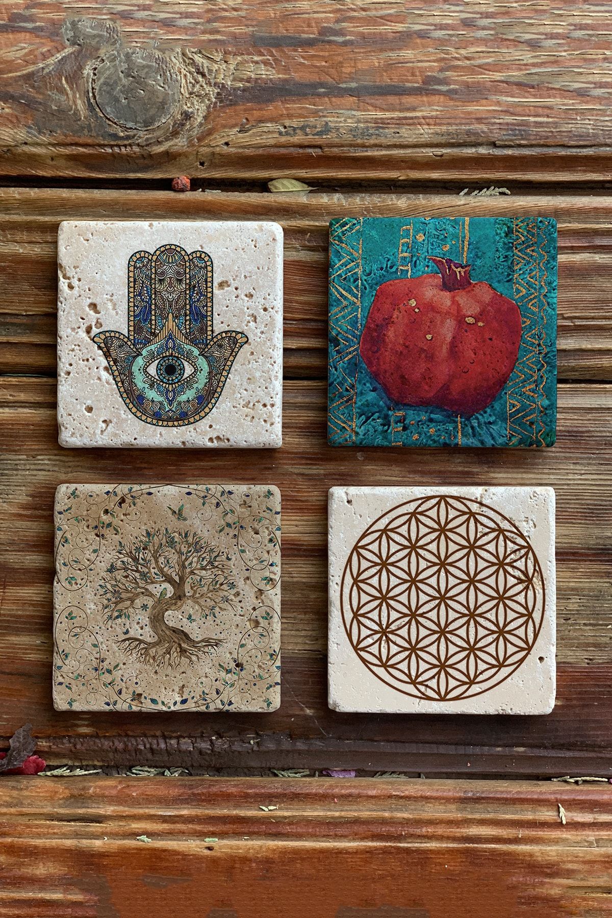 Oscar Stone Decor Taş Bardak Altlığı Stone Coasters  4lü Set Nar Yaşam Çiçeği Fatma Ana Eli