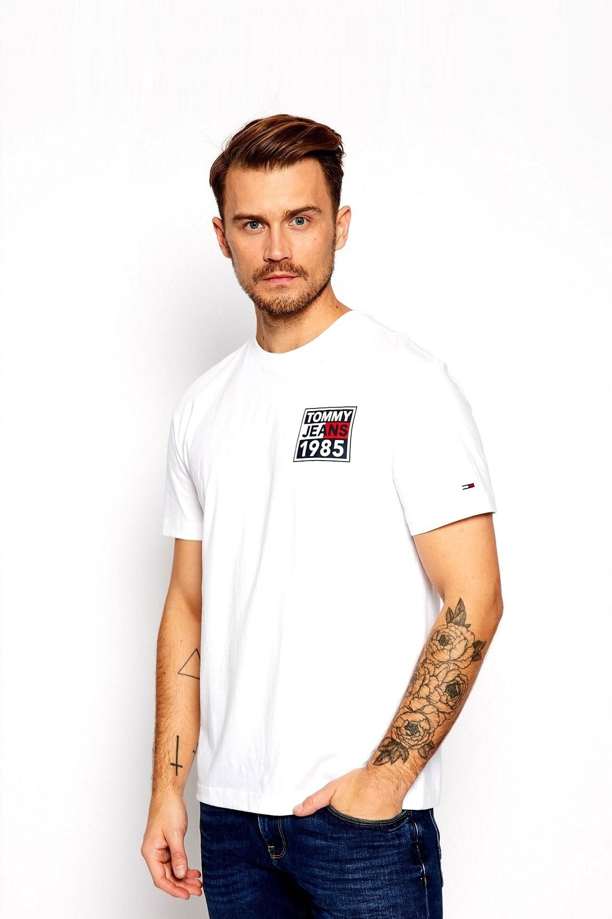 Tommy Hilfiger Erkek Beyaz Regular Fit T-Shirt Dm0dm09485
