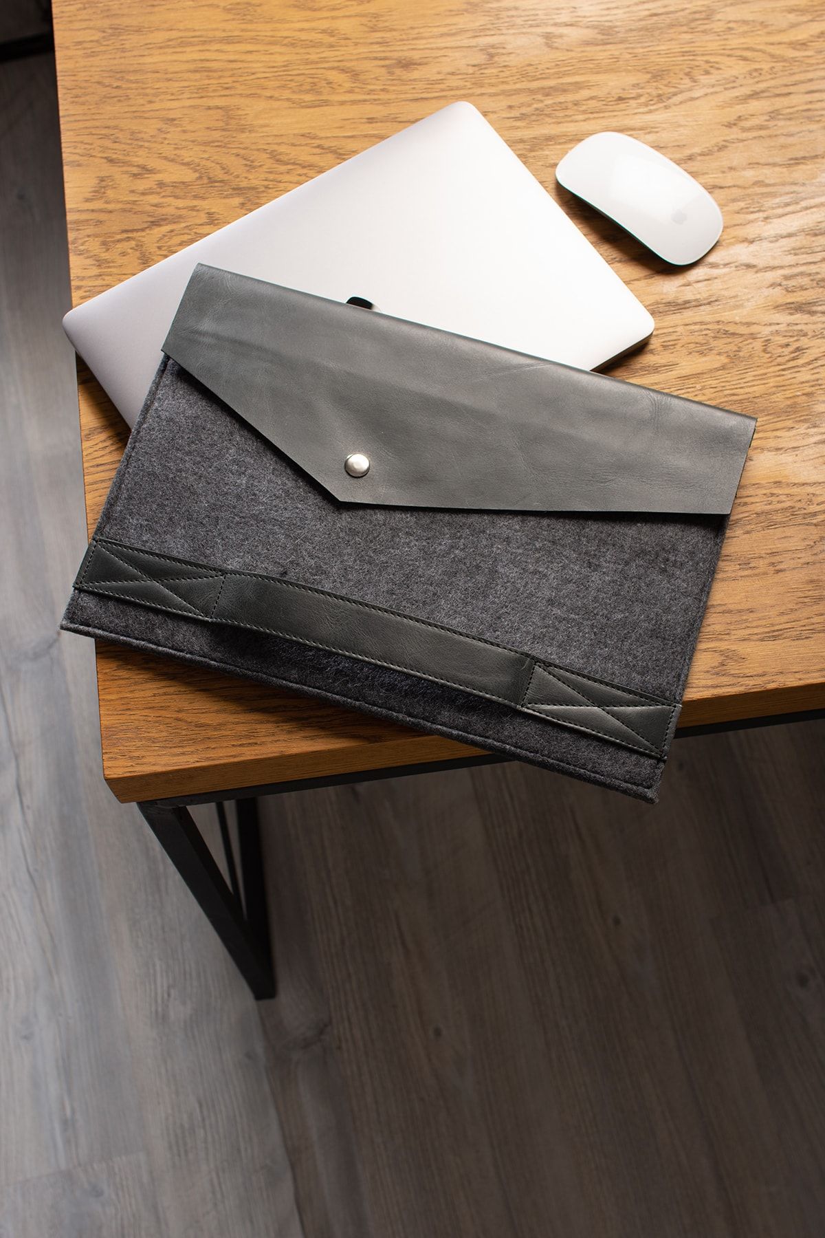 dk leather Deri - Keçe - Gri Siyah Macbook Air 13.3' A2179 2020 Koruma Kılıfı  Çantası