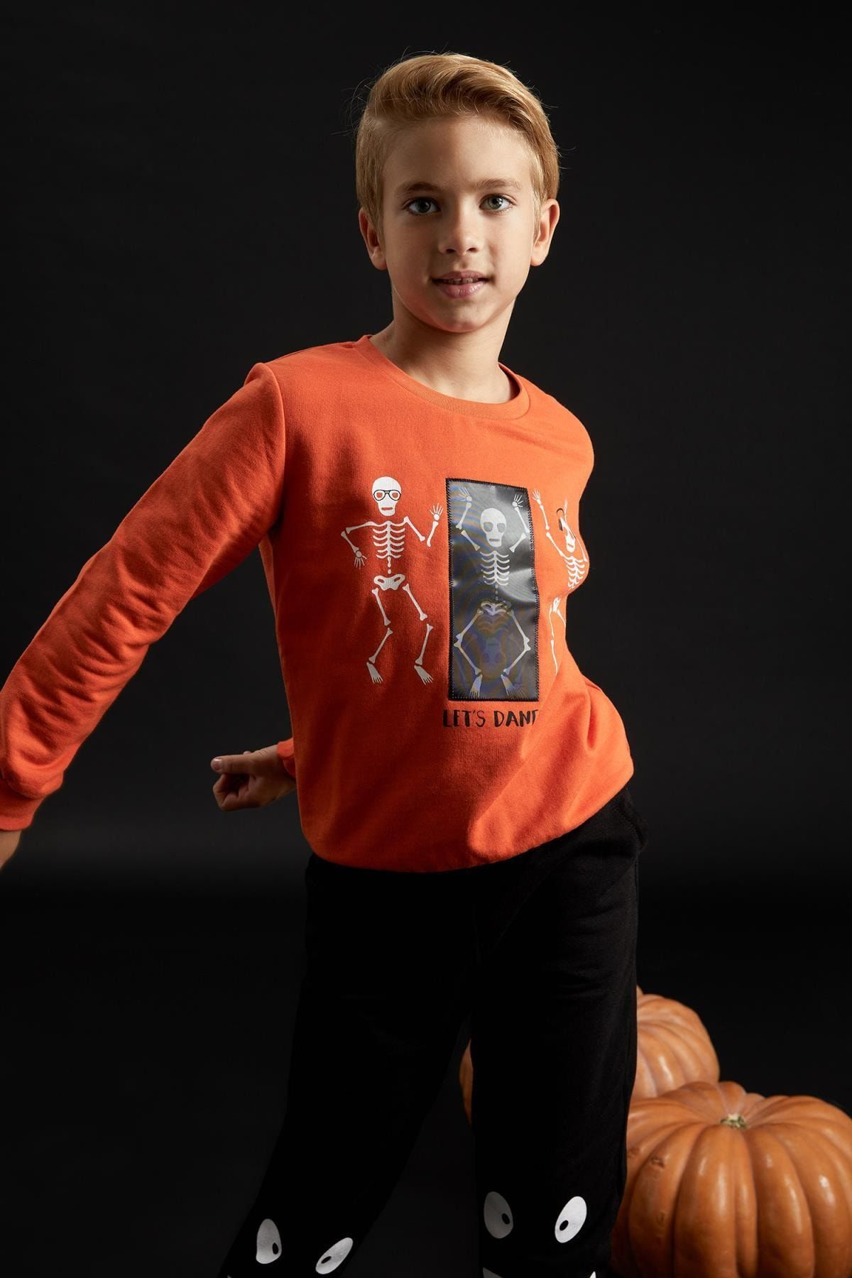 Defacto Erkek Çocuk Halloween Temalı Hologram İskelet Baskılı Sweatshirt
