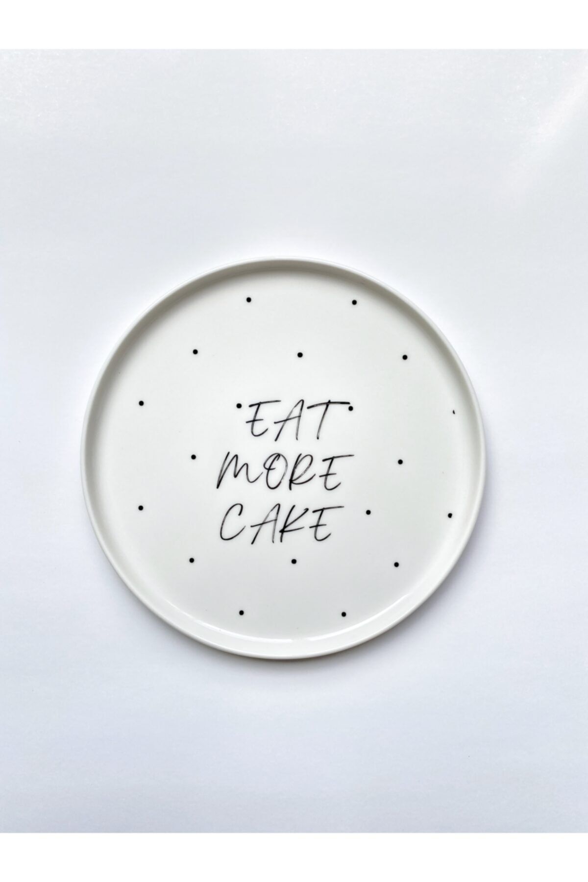 Love is Home “eat More Cake” Yazılı Porselen Tabak-22 Cm