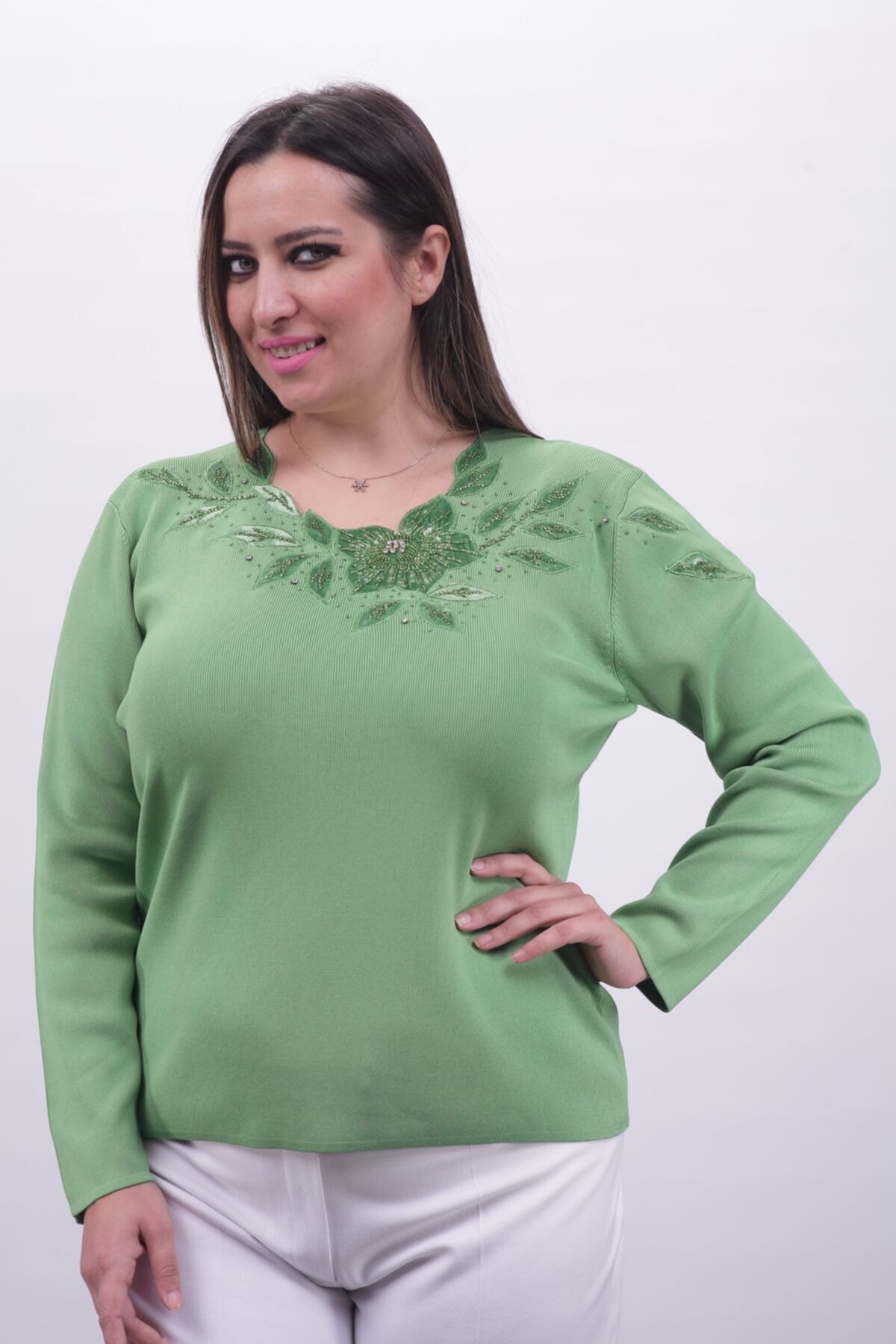 Sude Büyük Beden Kadın Ithal Swarovski Taşlı Triko Bluz Yeşil 2272