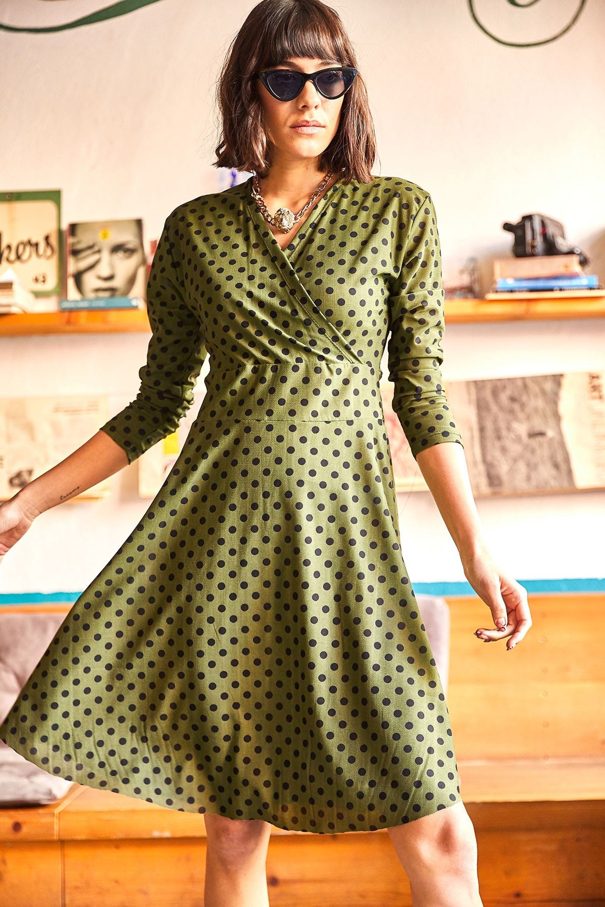 Olalook Kadın Yeşil Puantiye Çiçekli Kruvaze Örme Elbise ELB-19000962