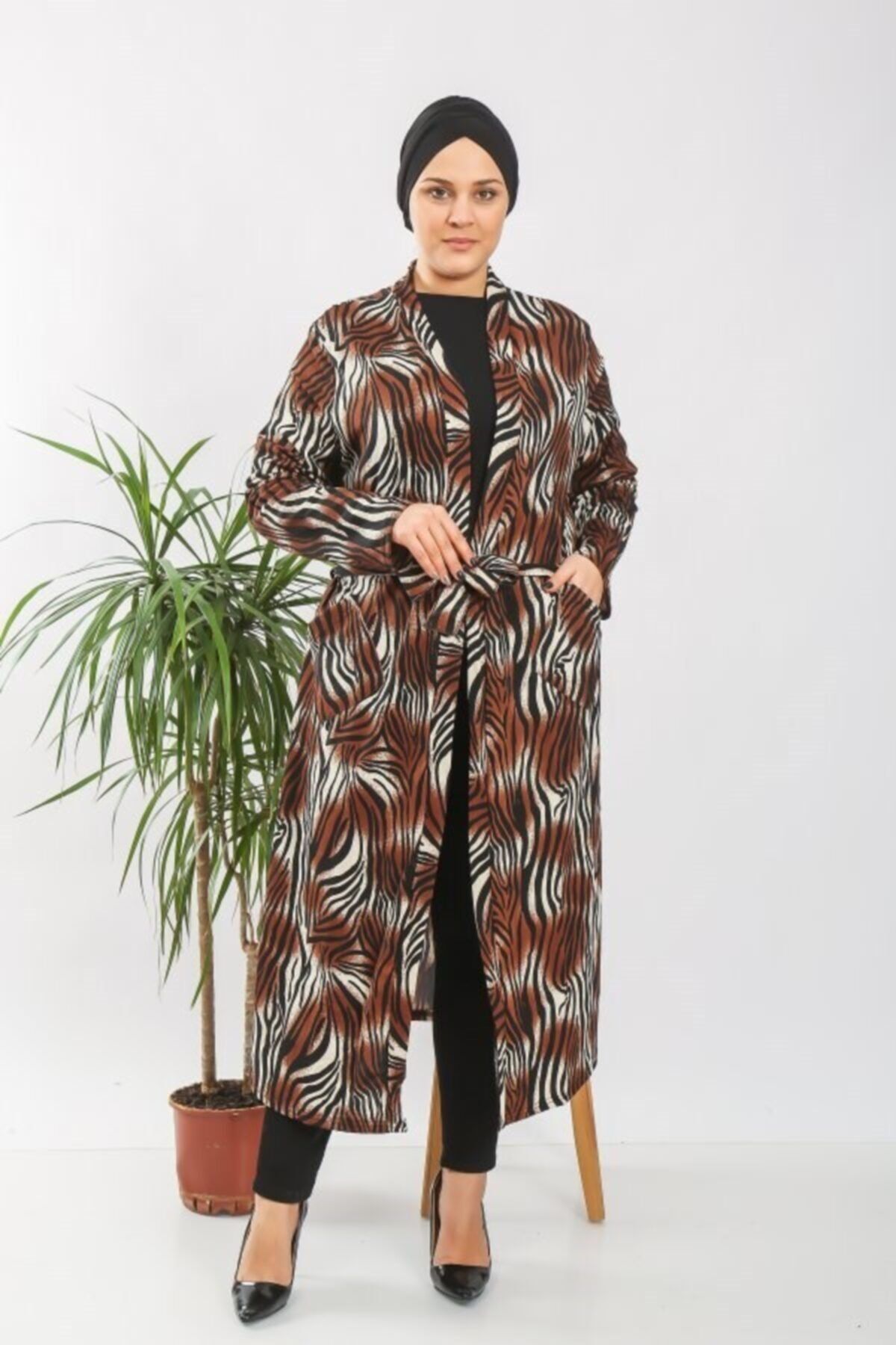 Aşkı Endam Büyük Beden Desenli Giy Çık Kimono Kap Kahve Zebra