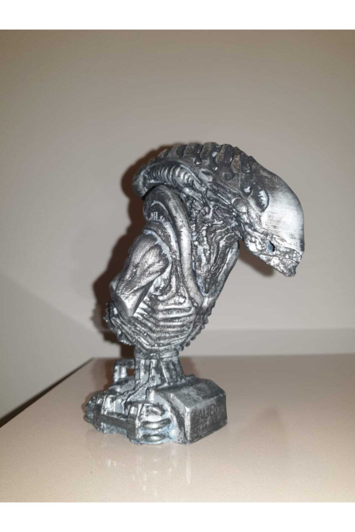 Ufuk Alien Büst - 3d 16cm
