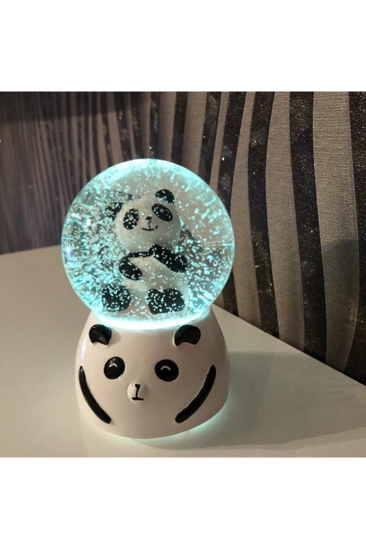 Genel Markalar En Büyük Mega Boy Otomatik Kar Püskürtmeli Müzikli Ve Rengarenk Işıklı Panda Kar Küresi