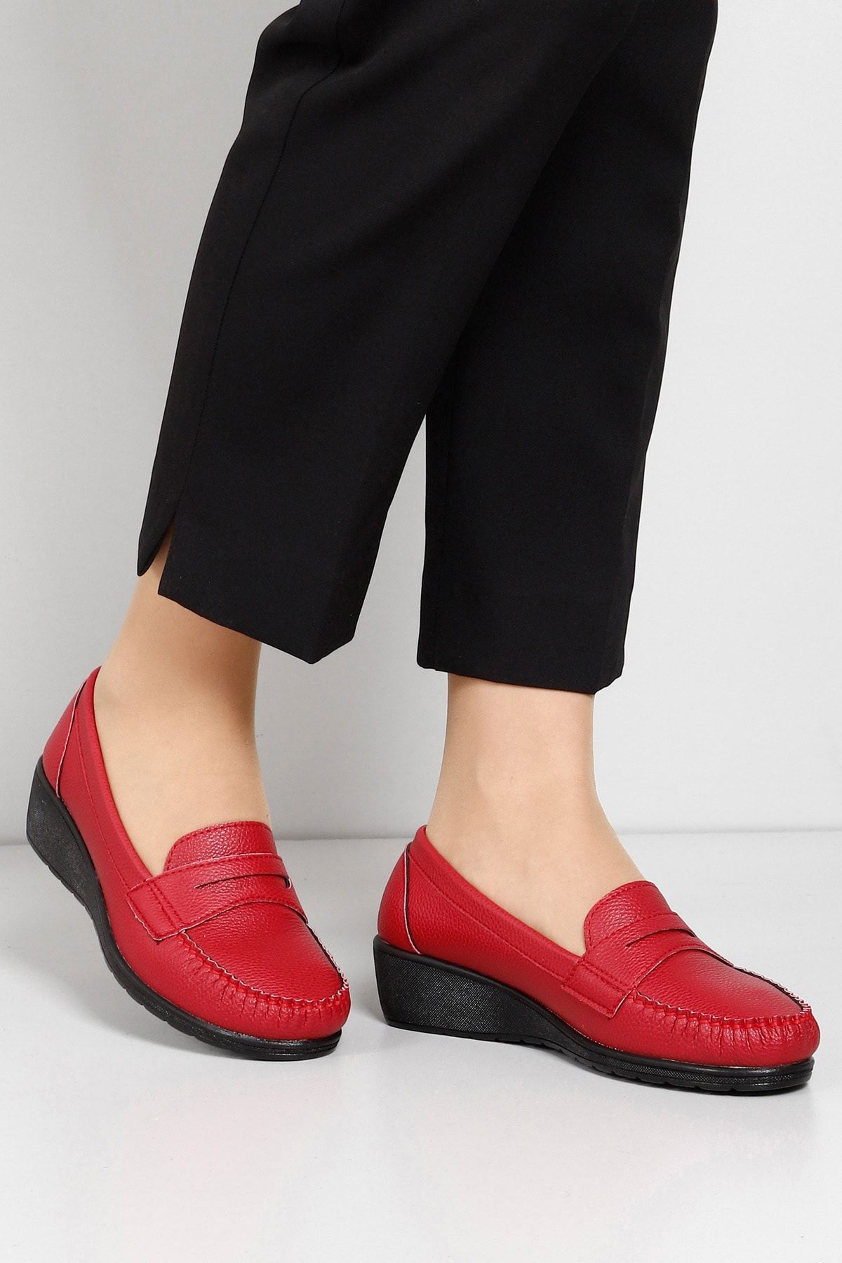 GÖNDERİ(R) Kırmızı Gön Kadın Günlük Ayakkabı 31030