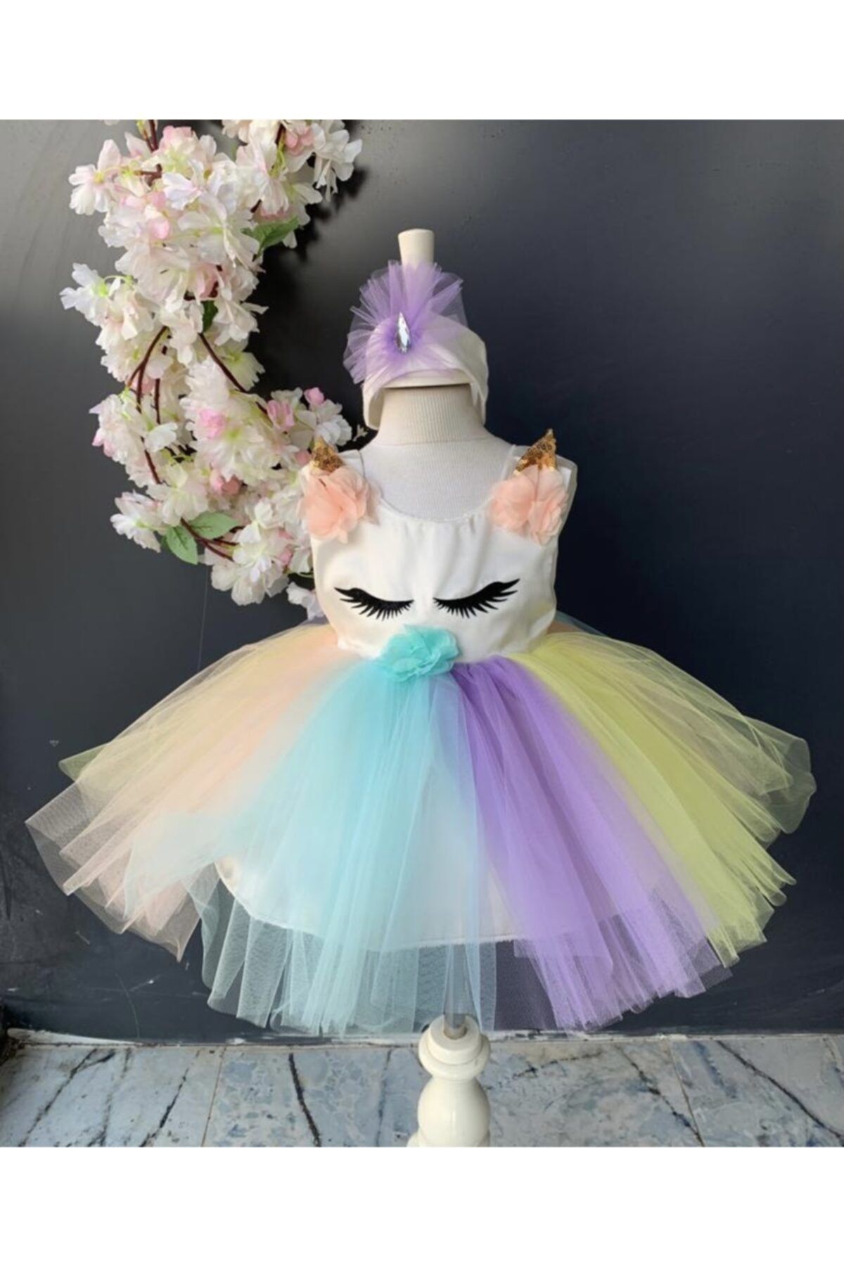 VanilyaShop Kız Bebek Unicorn 6 Ay Elbise-Ayakkabı-Bandana Set