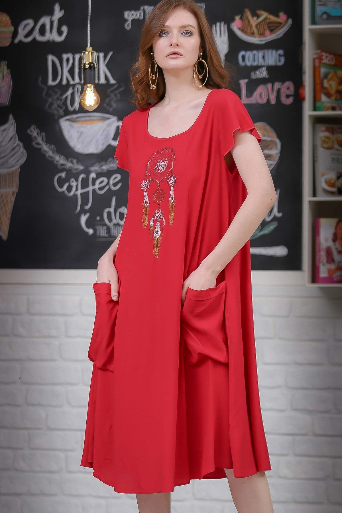 Chiccy Kadın Kırmızı Dream Catcher Nakışlı Dev Cepli Salaş Dokuma Bohem Elbise  M10160000EL97302
