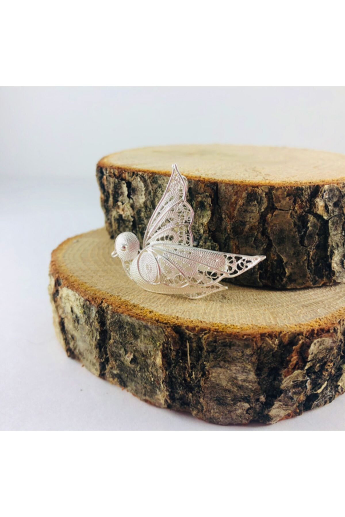 Sungurbey Gümüş Dünyası Güvercin Işlemeli Telkari El Sanatı Gümüş Broş