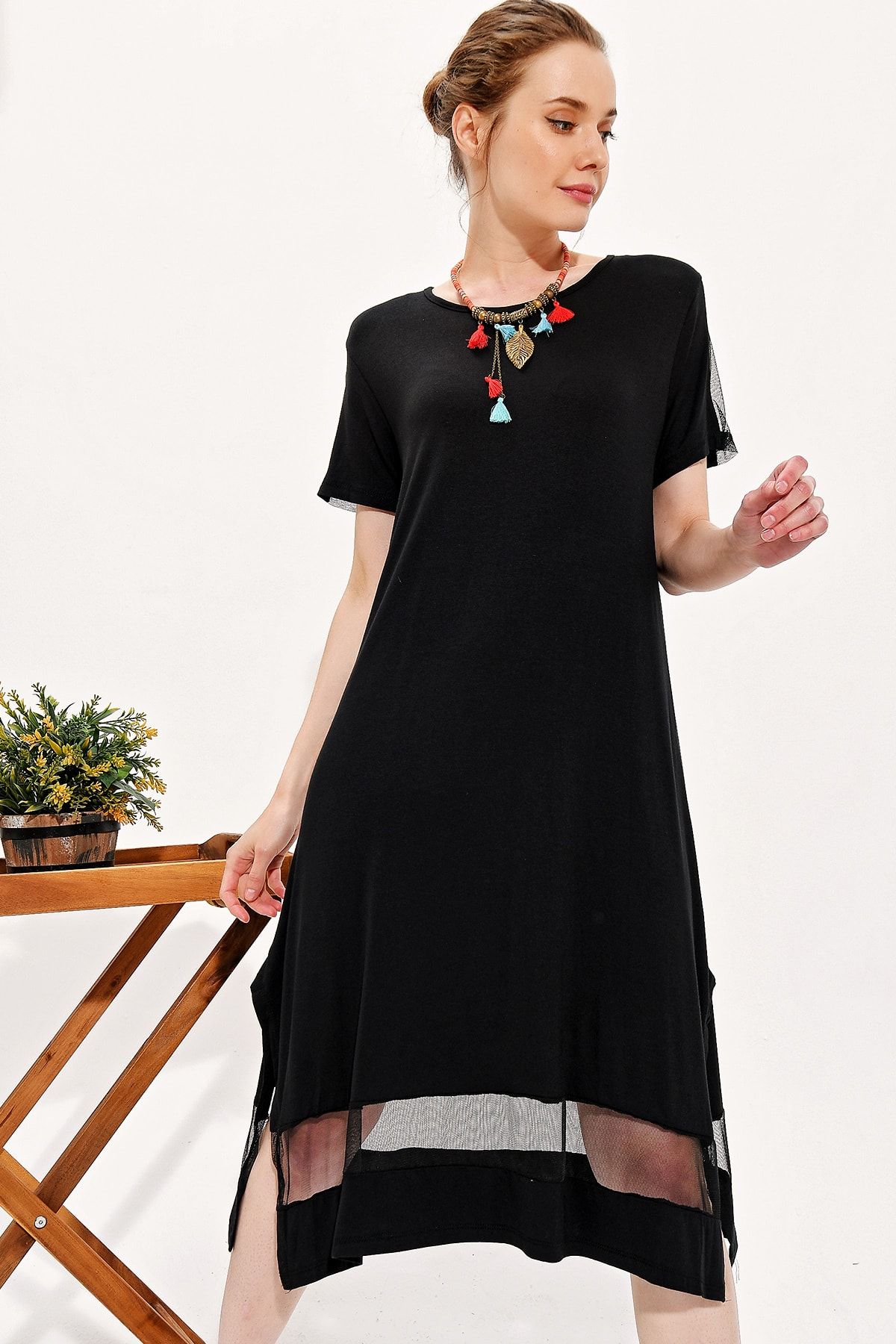 Trend Alaçatı Stili Kadın Siyah Eteği Ve Kolu File Detaylı Salaş Elbise Alc-X4312