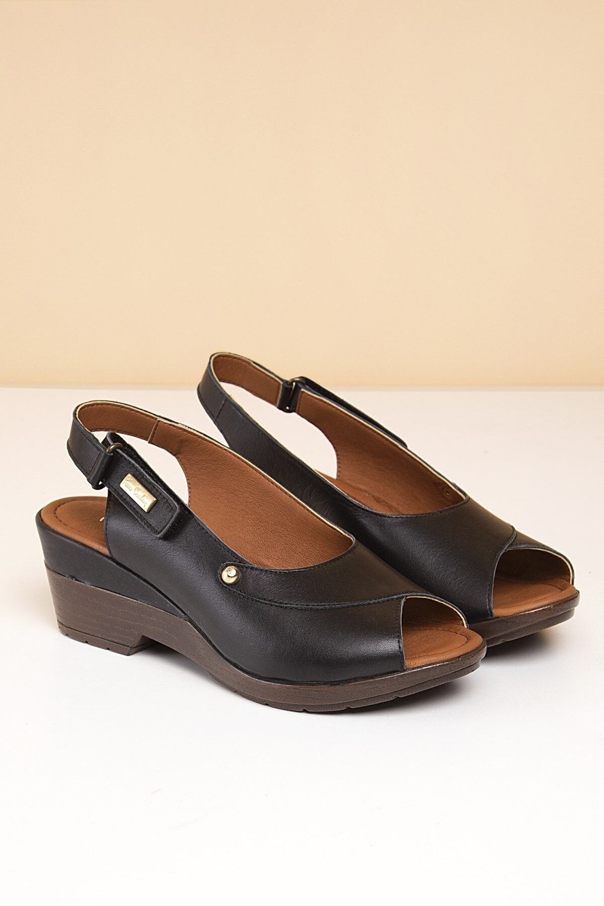 Pierre Cardin Pc-2433 Siyah Kadın Sandalet