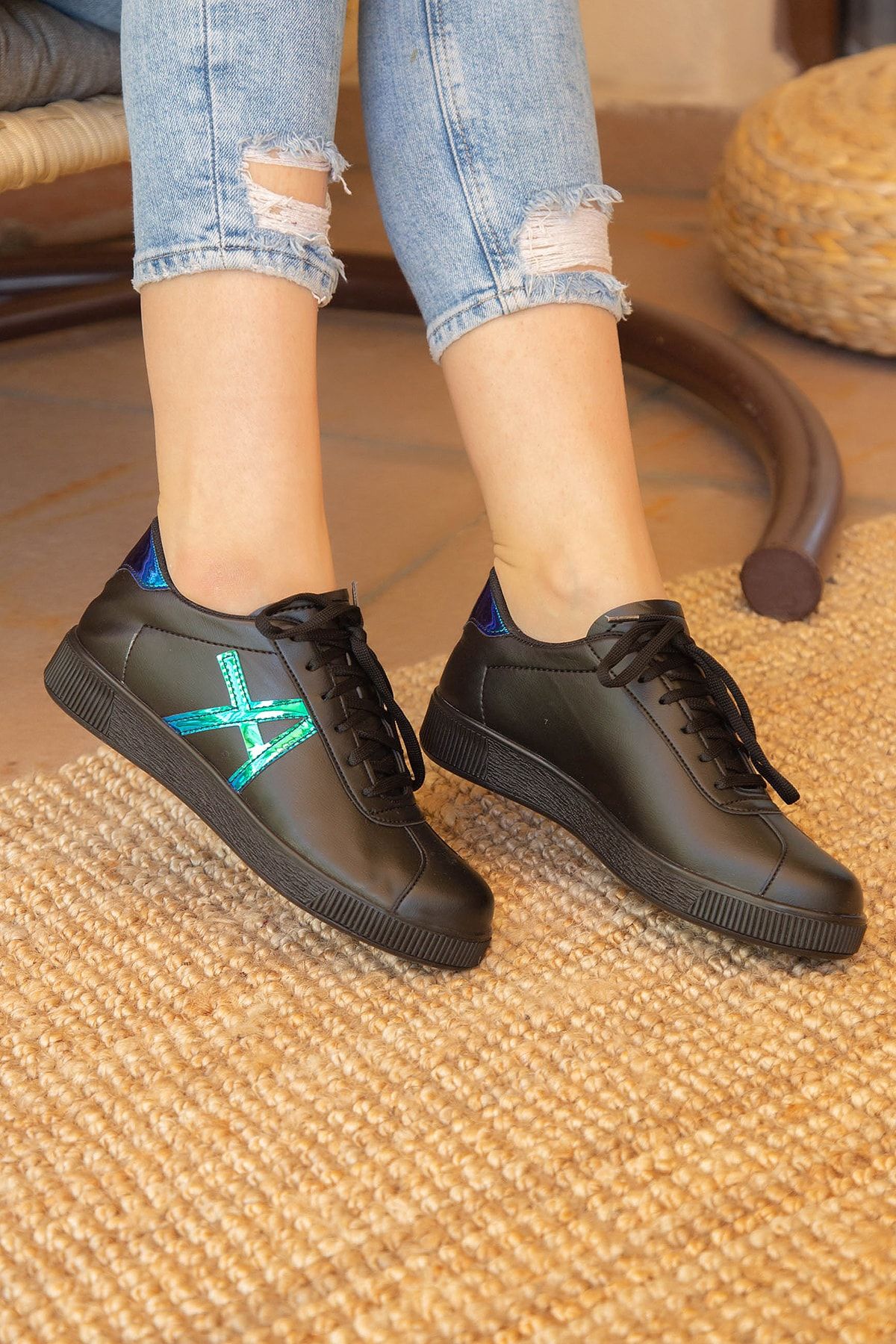 Ayakkabı Modası Siyah-Mavi Kadın Sneaker 4000-20-101015