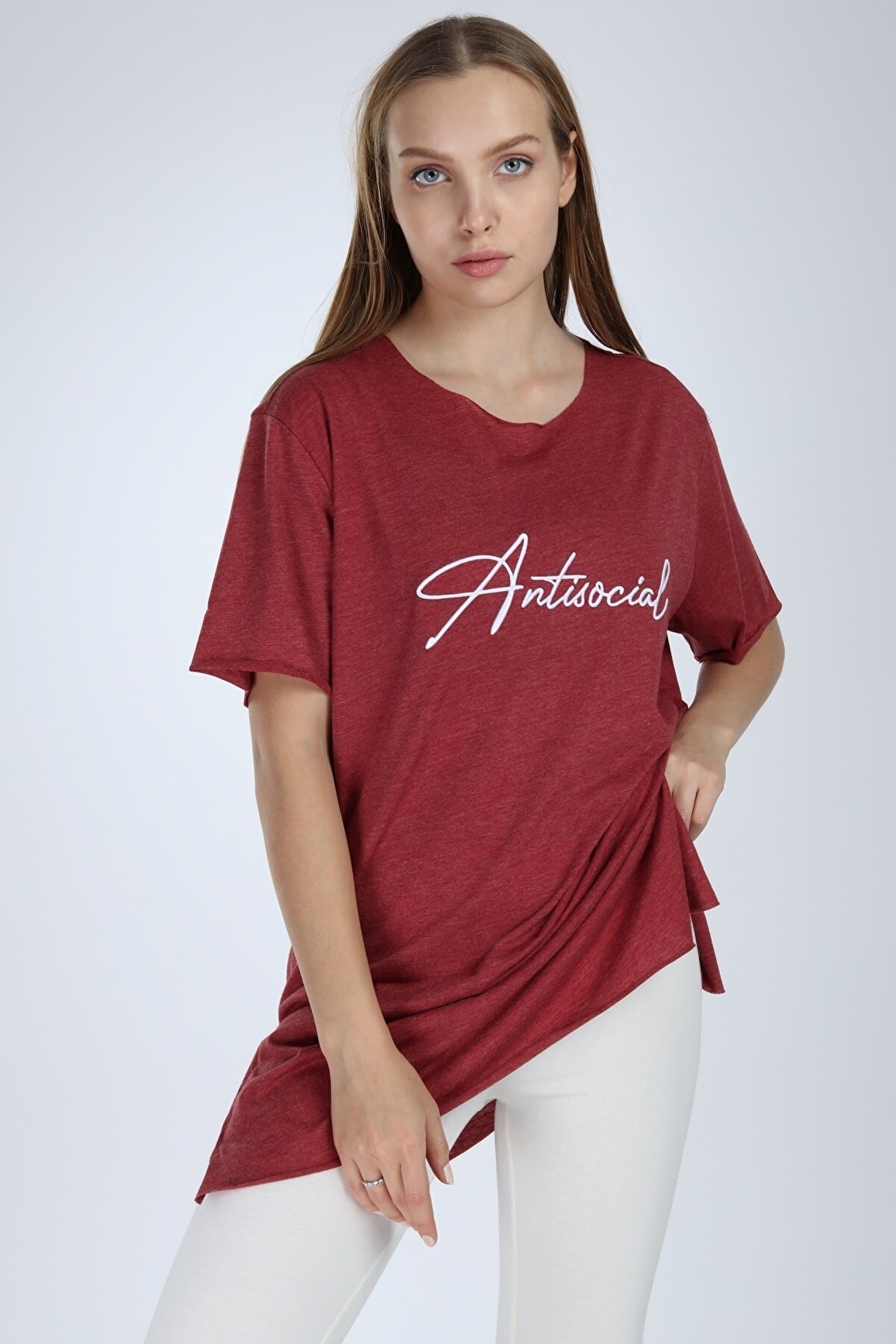 Millionaire Kadın Bordo Yırtmaçlı Antisocial Nakışlı Oversize T-shirt