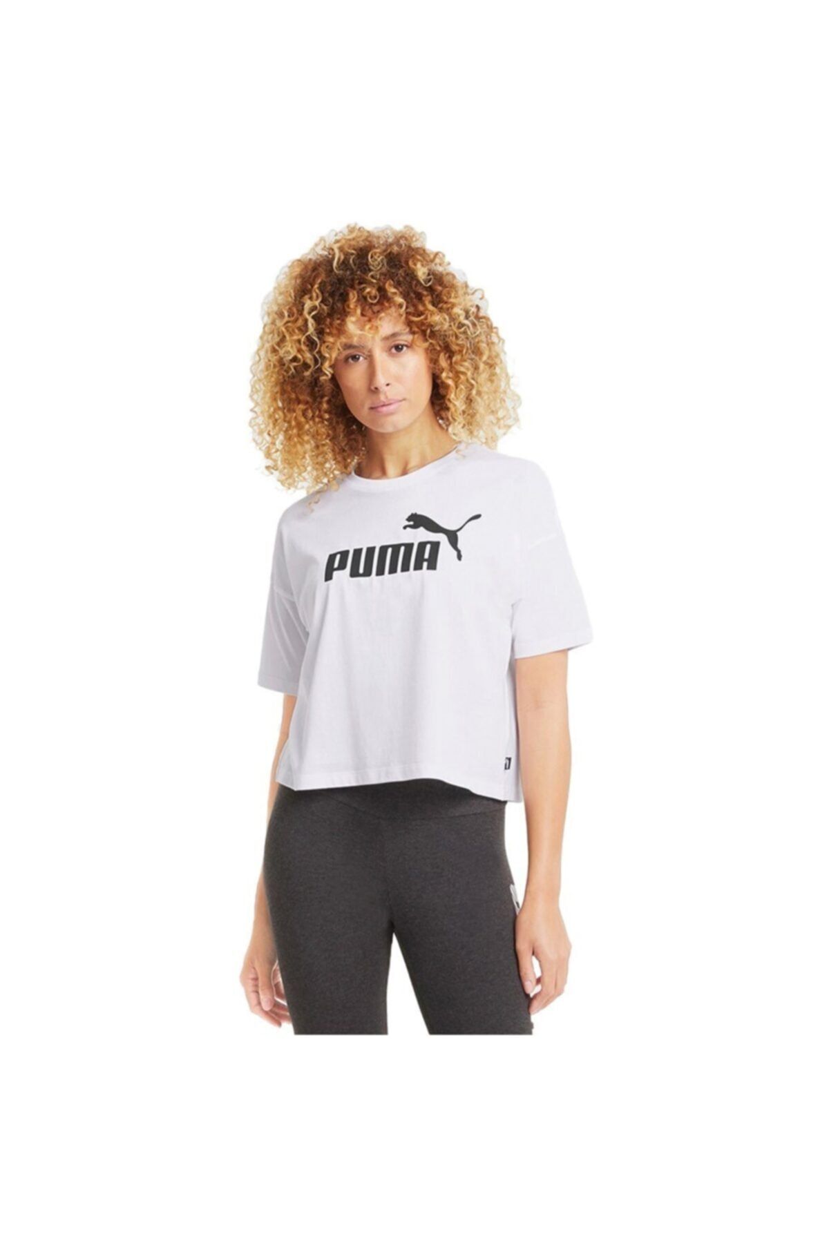 Puma Sportswear Essentials Logo Cropped Short-sleeve Kadın Tişört