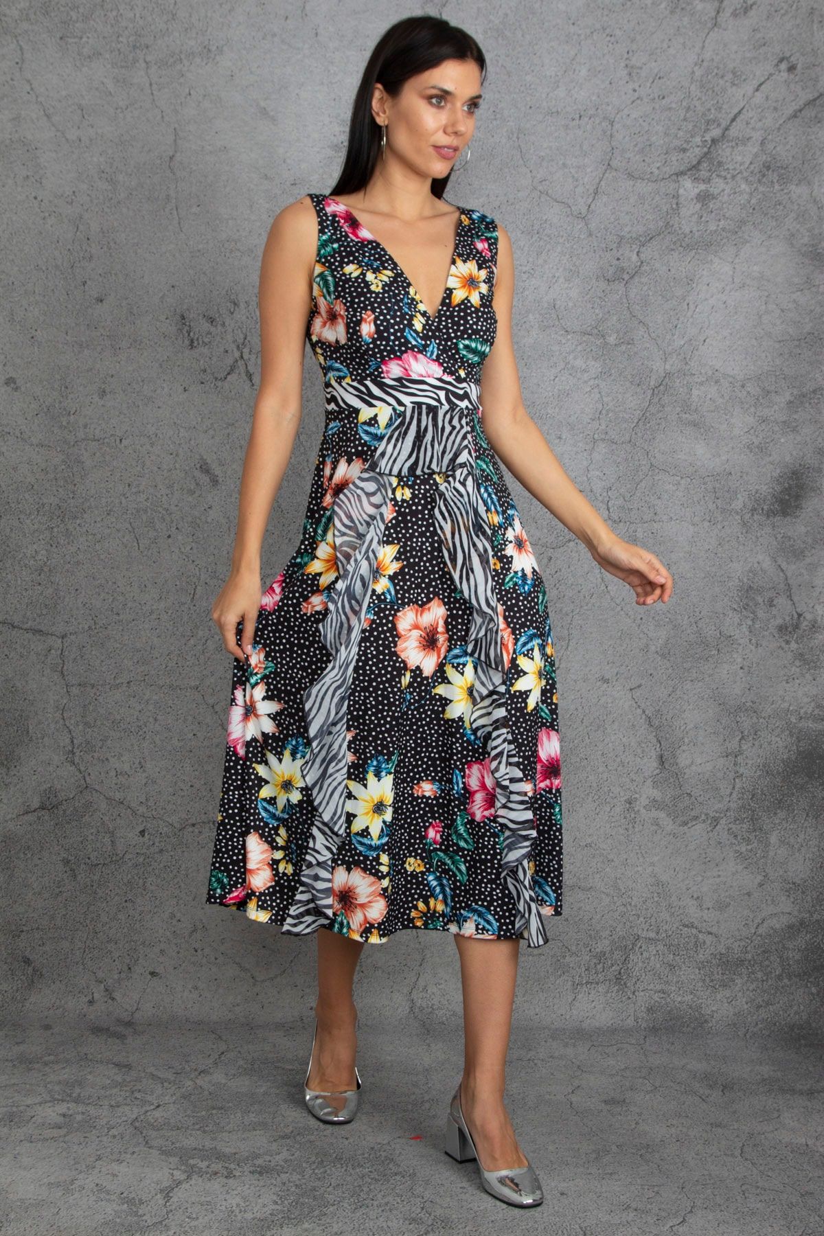 Şans Tekstil Kadın Siyah Puantiye Ve Çiçek Desenli Şifon Detaylı Elbise 85n6550