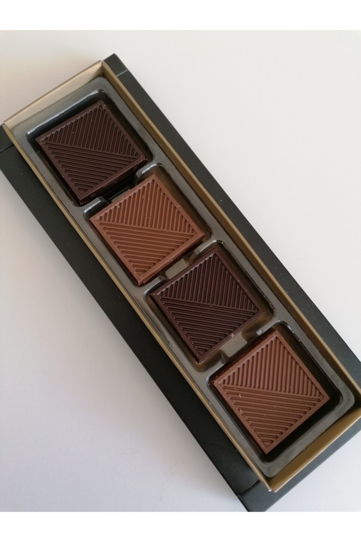 Mon ChoCoffee Belçika Çikolatalı Madlen 20'li ( Beyaz Kutu)
