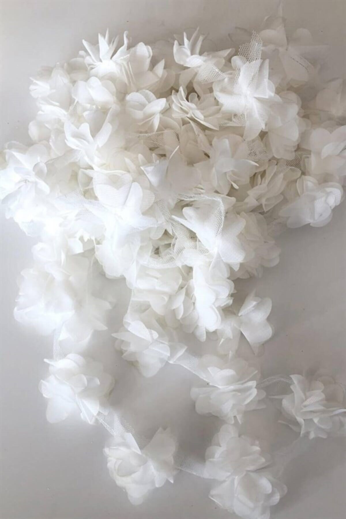 Genel Markalar Beyaz Lazer Kesim Şifon Tül Çiçek