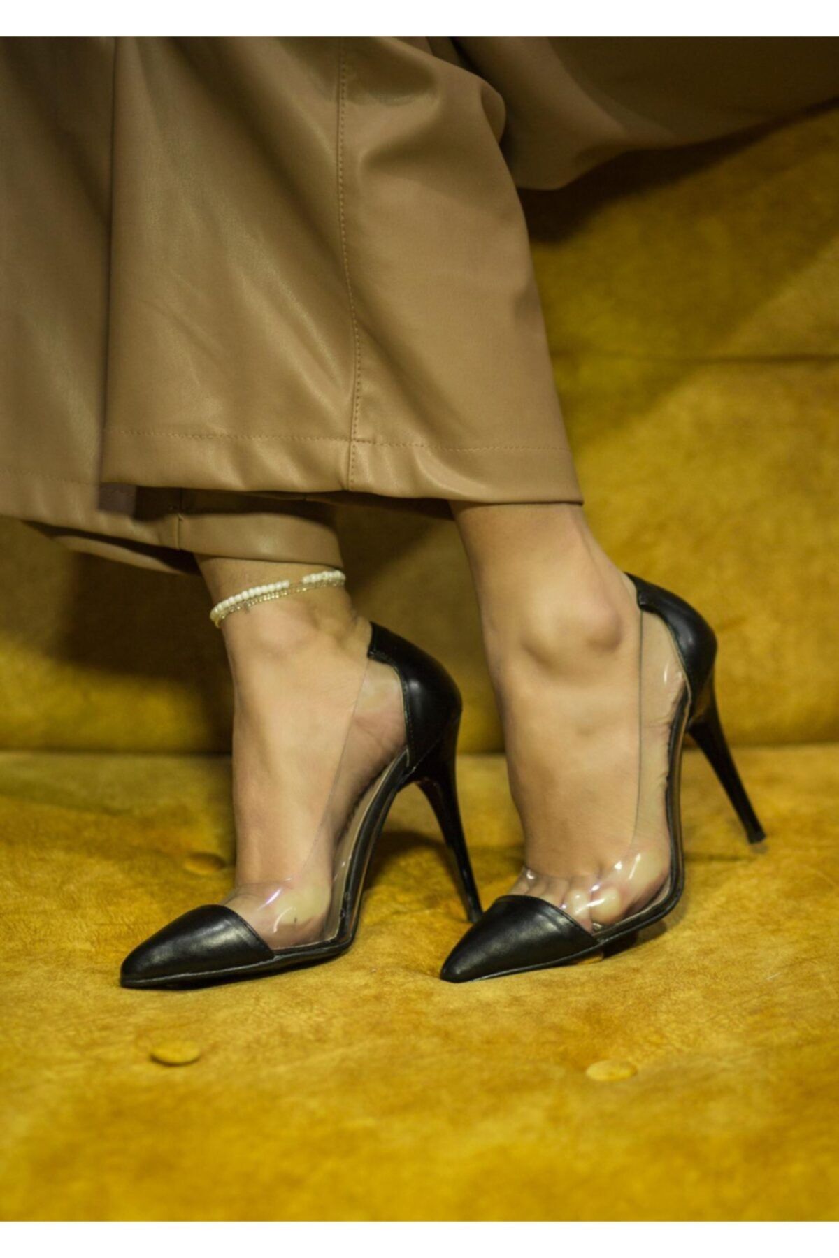 Afilli Şeffaf Stiletto Siyah 10 cm Sivri Burun İnce Çivi Topuk Kadın Ayakkabı