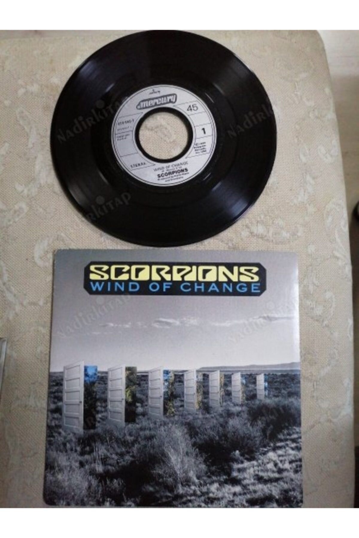 Plakperest Scorpıons - Wınd Of Change - 1990 Fransa Basım 45 Lik Plak 2. El
