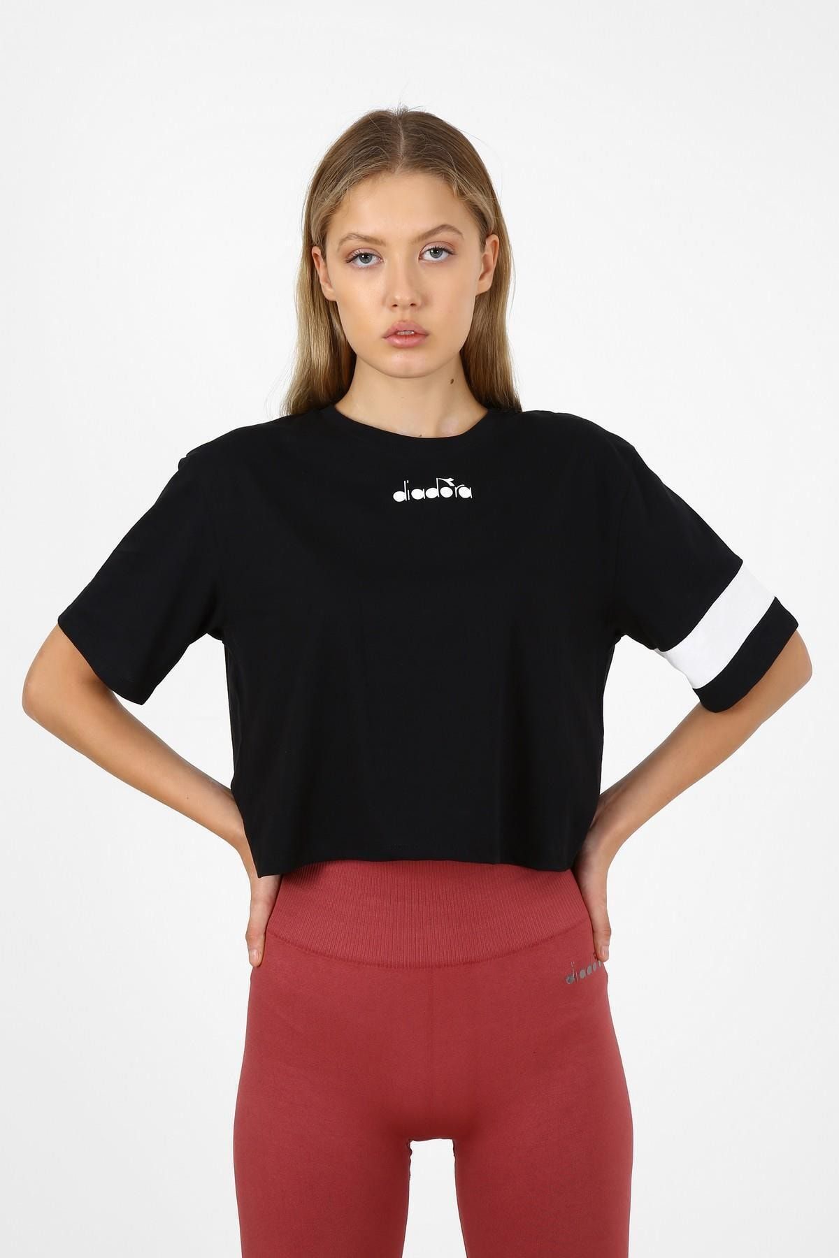 Diadora W Crop - Kadın Pamuklu Siyah Crop T-shirt - 175694-80013