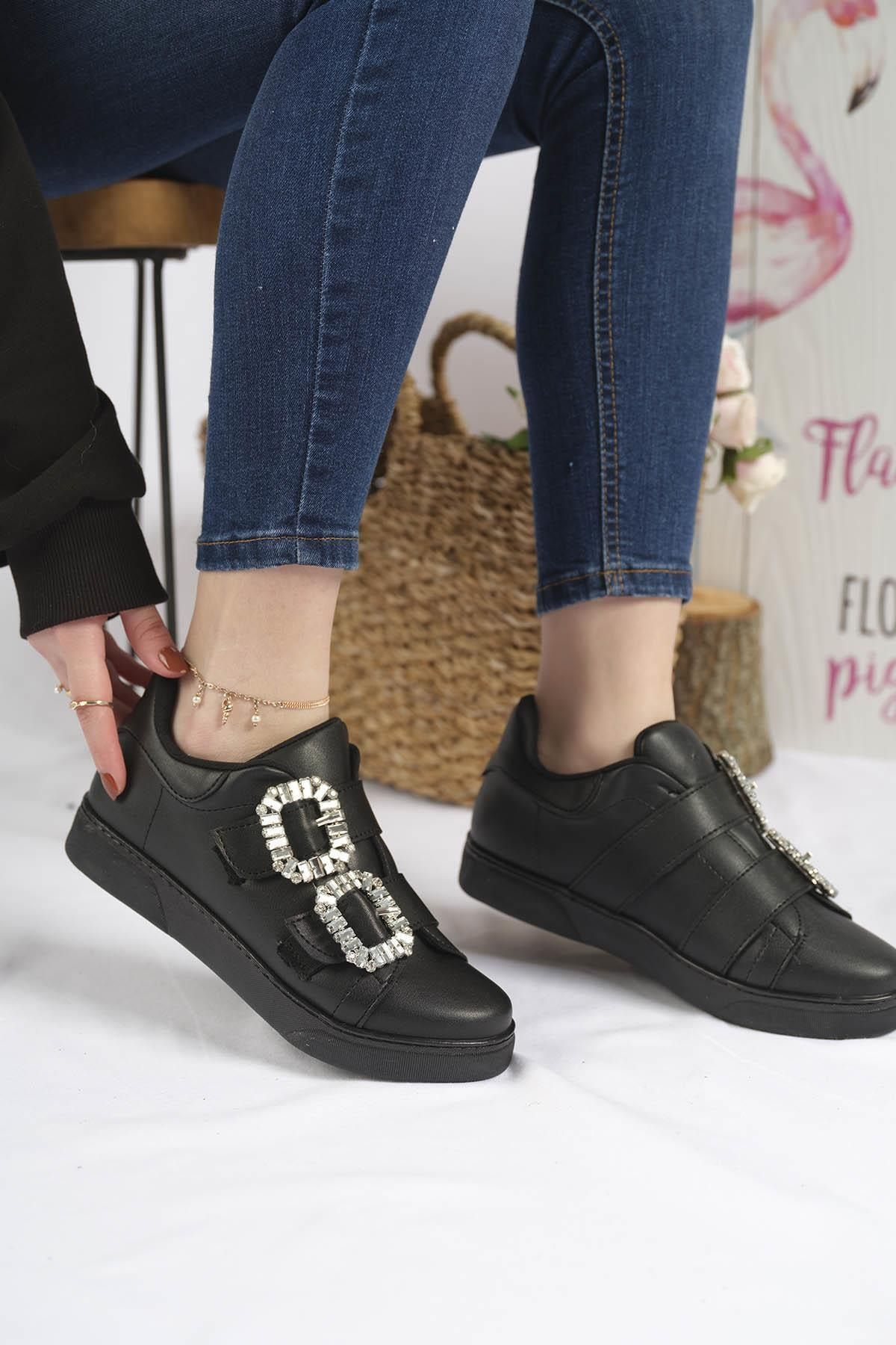 Oksit Siyah - Lucia Çift Bantlı Elmas Toka Detaylı Kadın Sneaker