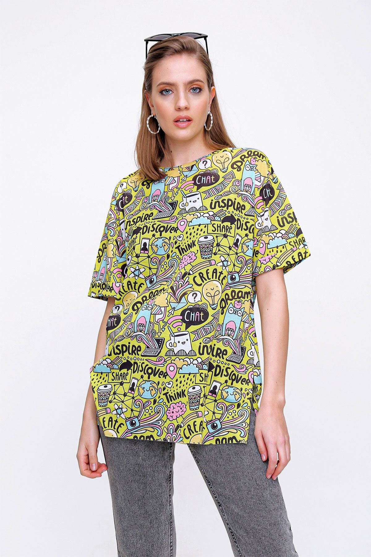 Bigdart Kadın Neon Sarı Grafik Desenli Oversize T-shirt