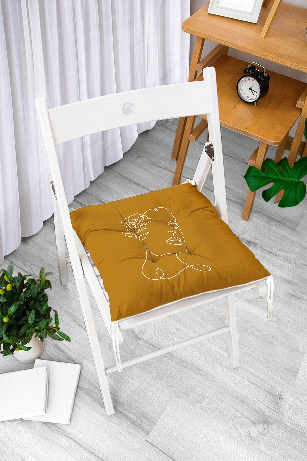 Realhomes Renkli Zemin Üzerinde Onedraw Çizimli Silüeti Dijital Baskılı Modern Pofidik Sandalye Minderi
