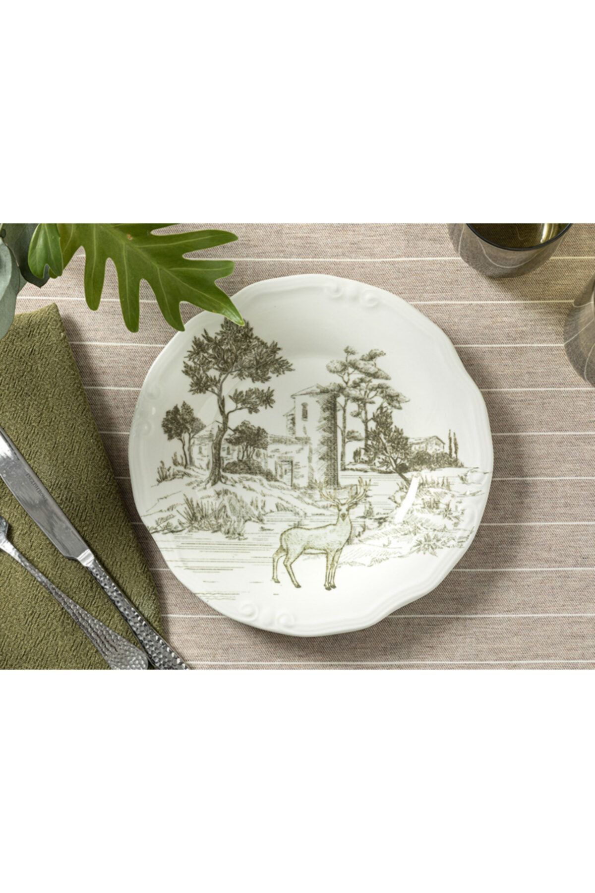 English Home Deer Porselen Pasta Tabağı 20 Cm Yeşil