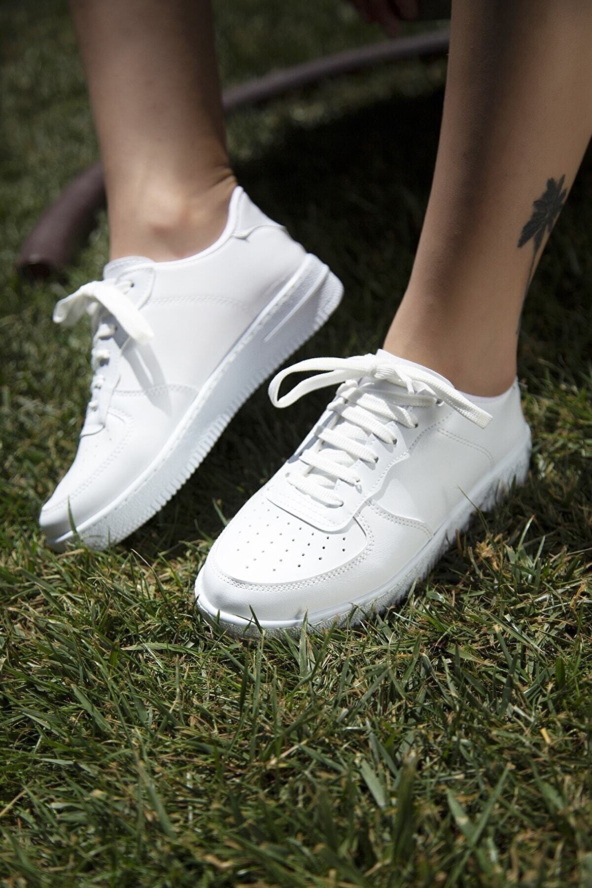 Ayakkabı Modası Kadın Beyaz Spor Ayakkabı