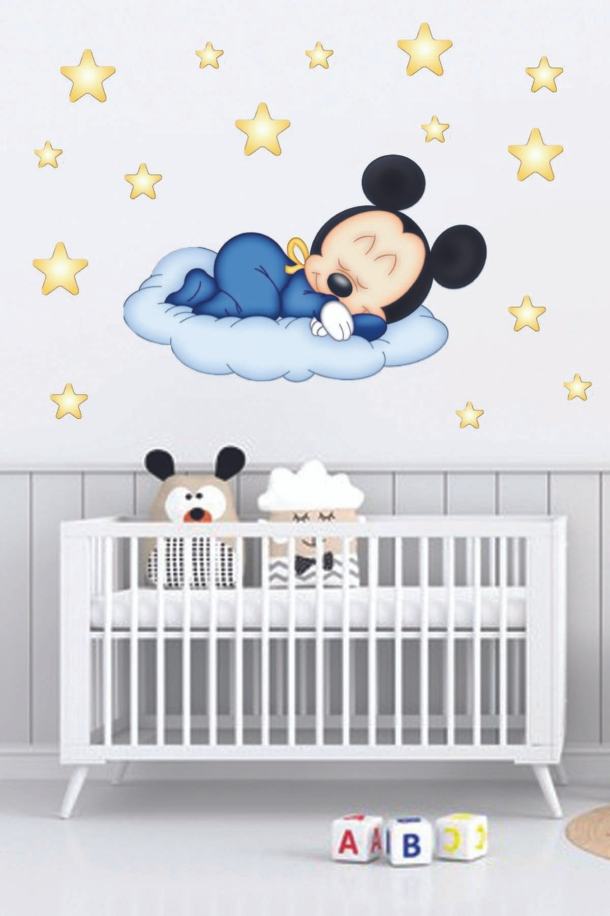 Sepet Yıldızı Uyukucu Mickey Mouse Duvar Sticker 90x60 Cm