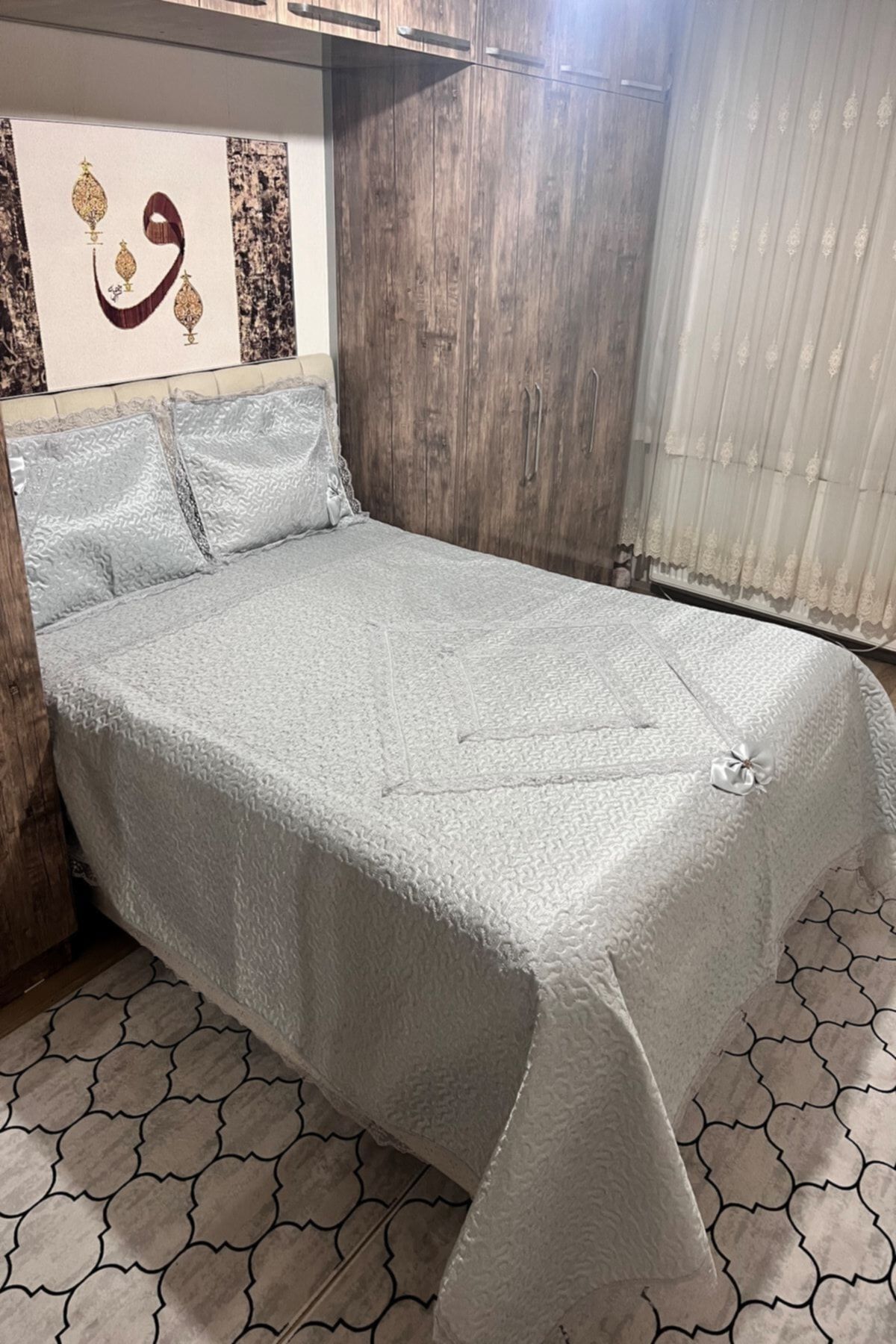Çalışkan Çeyiz Evi Esma Yatak Örtüsü Çift Kişilik - Kapitone Çift Kişilik Yatak Örtüsü Ve Pike Takımı