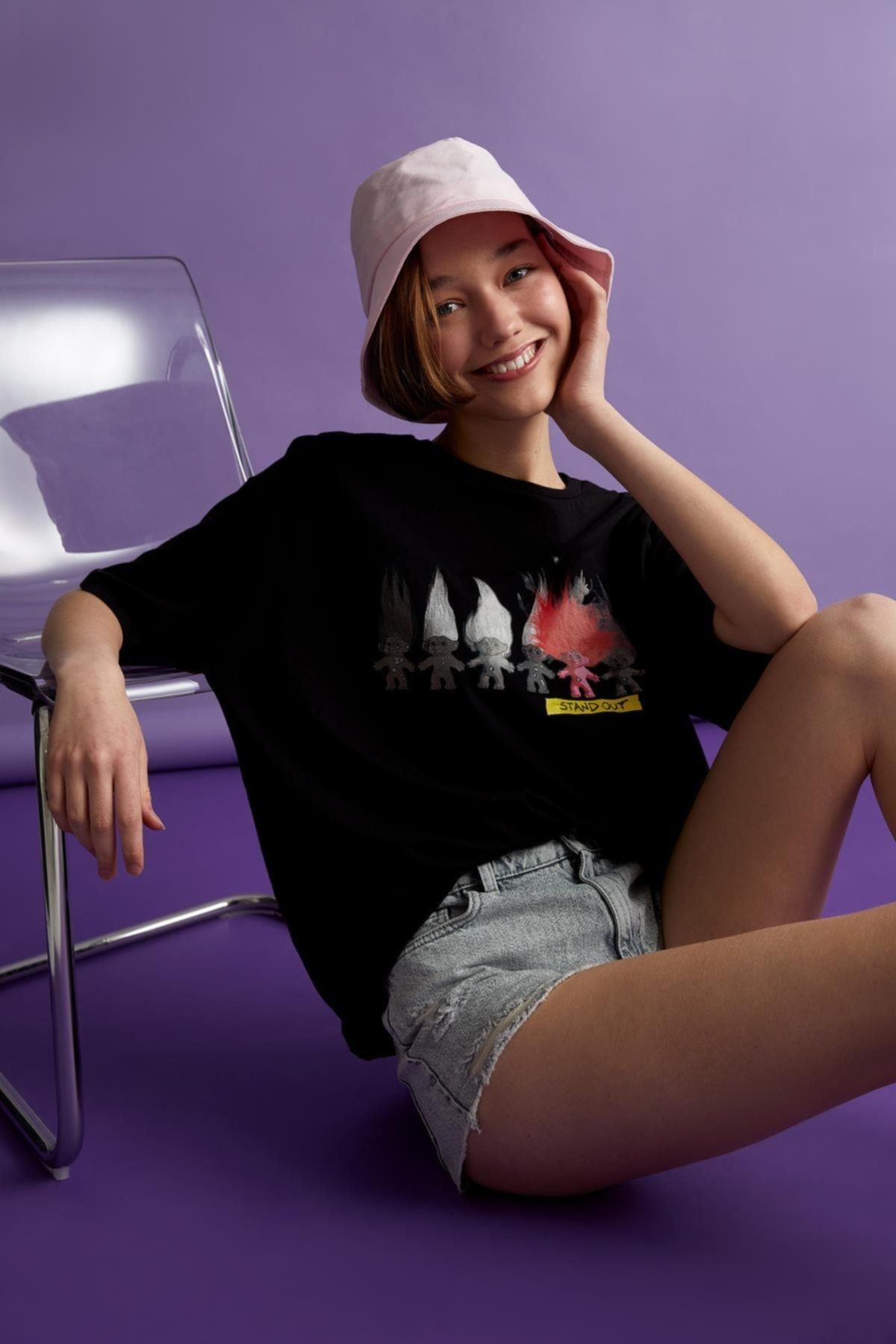 Defacto Coool Trolls Lisanslı Pamuklu Oversize Fit Kısa Kollu Tişört