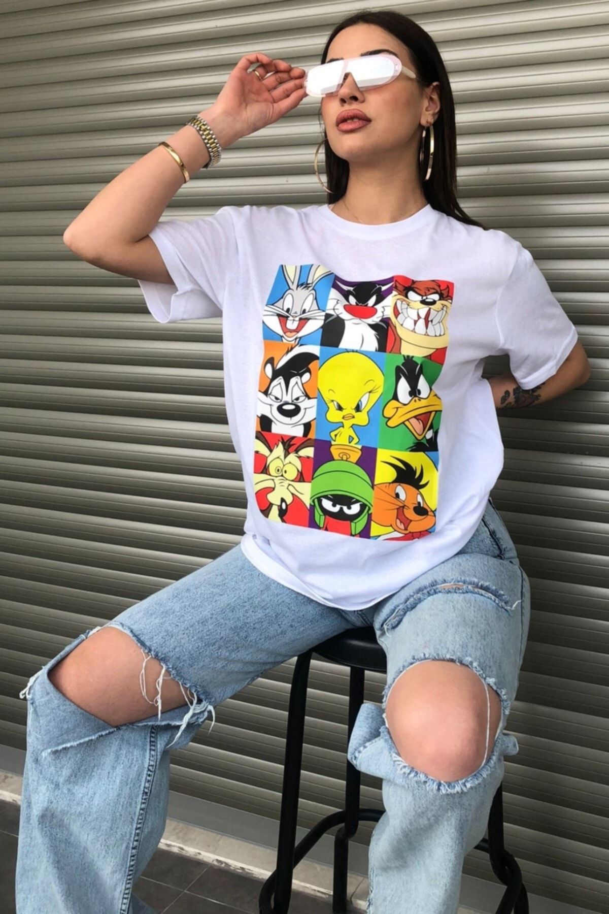 MODAGEN Bugs Bunny Çizgi Film Karakterleri Baskılı Oversize Beyaz T-shirt